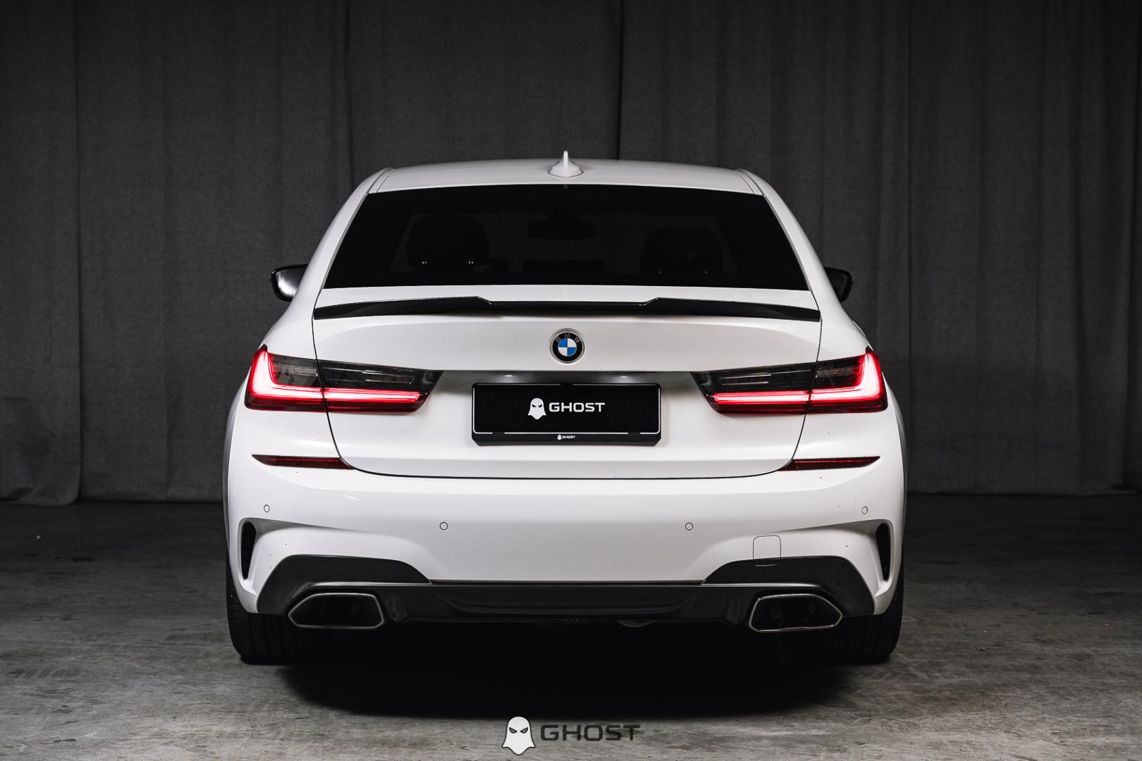 BMW 330 8