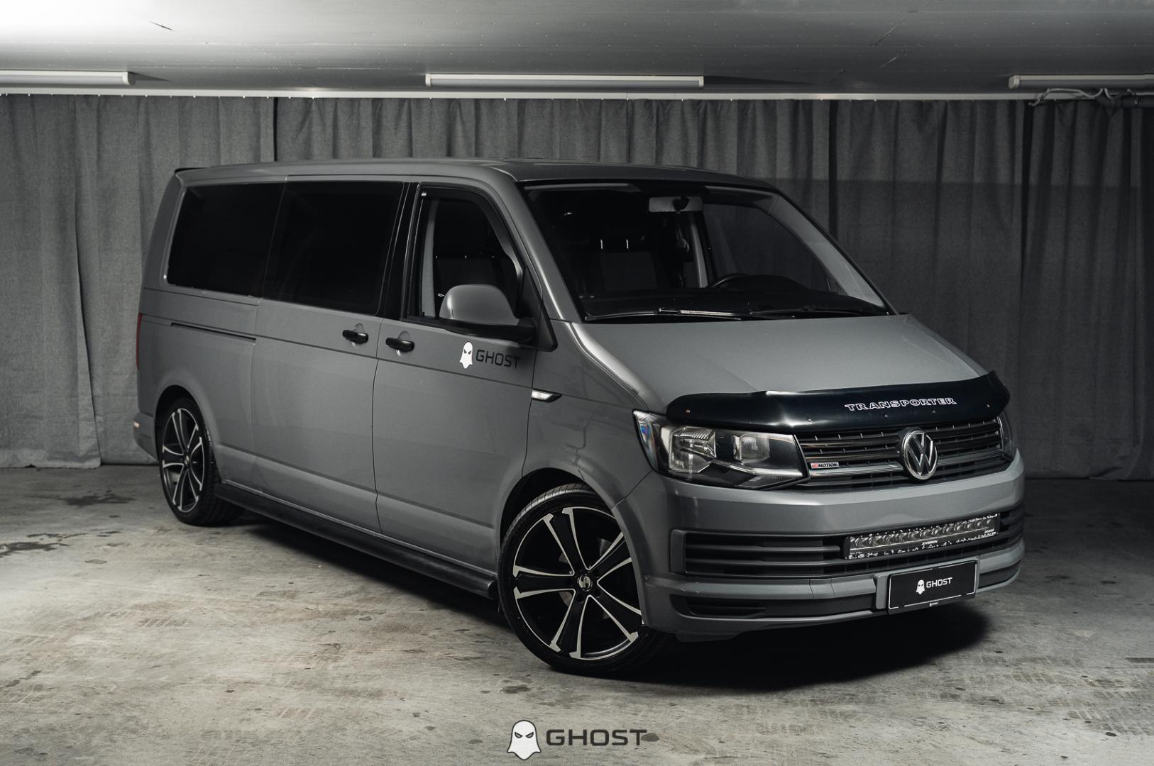 VOLKSWAGEN Transporter 1