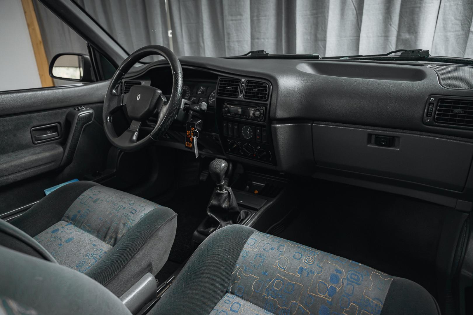 RENAULT 19 14