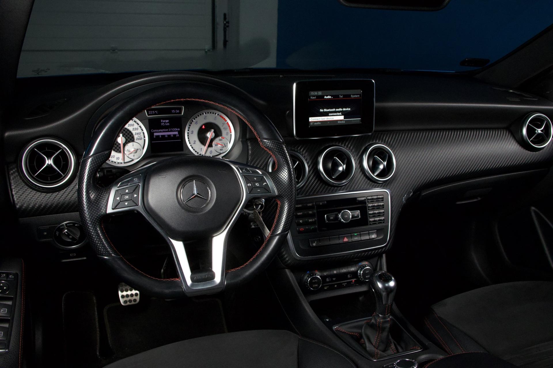 MERCEDES-BENZ A 14