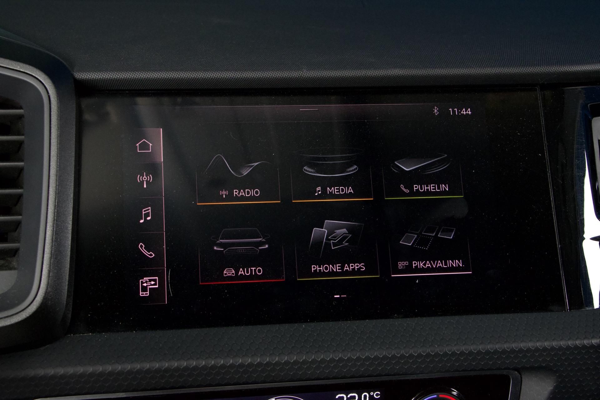 AUDI A1 15