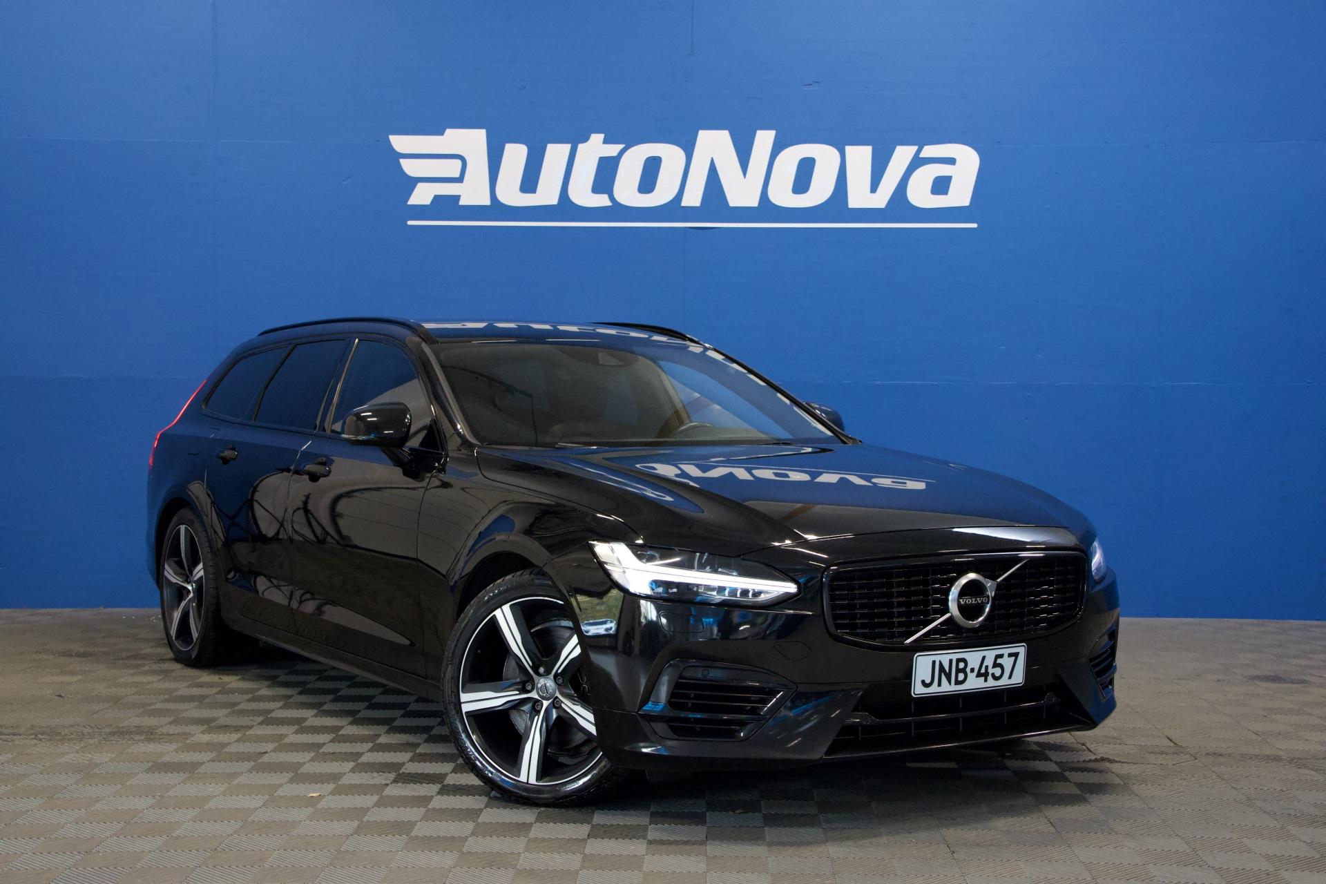 VOLVO V90 1