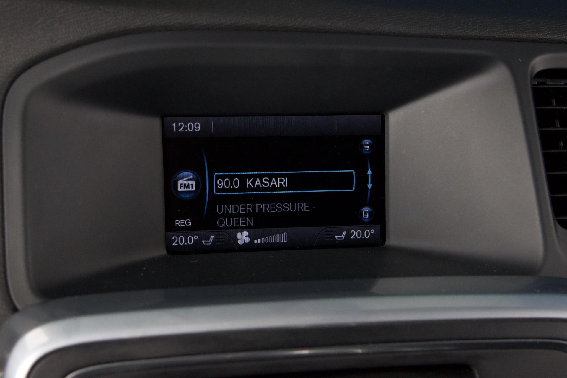 VOLVO V60 14