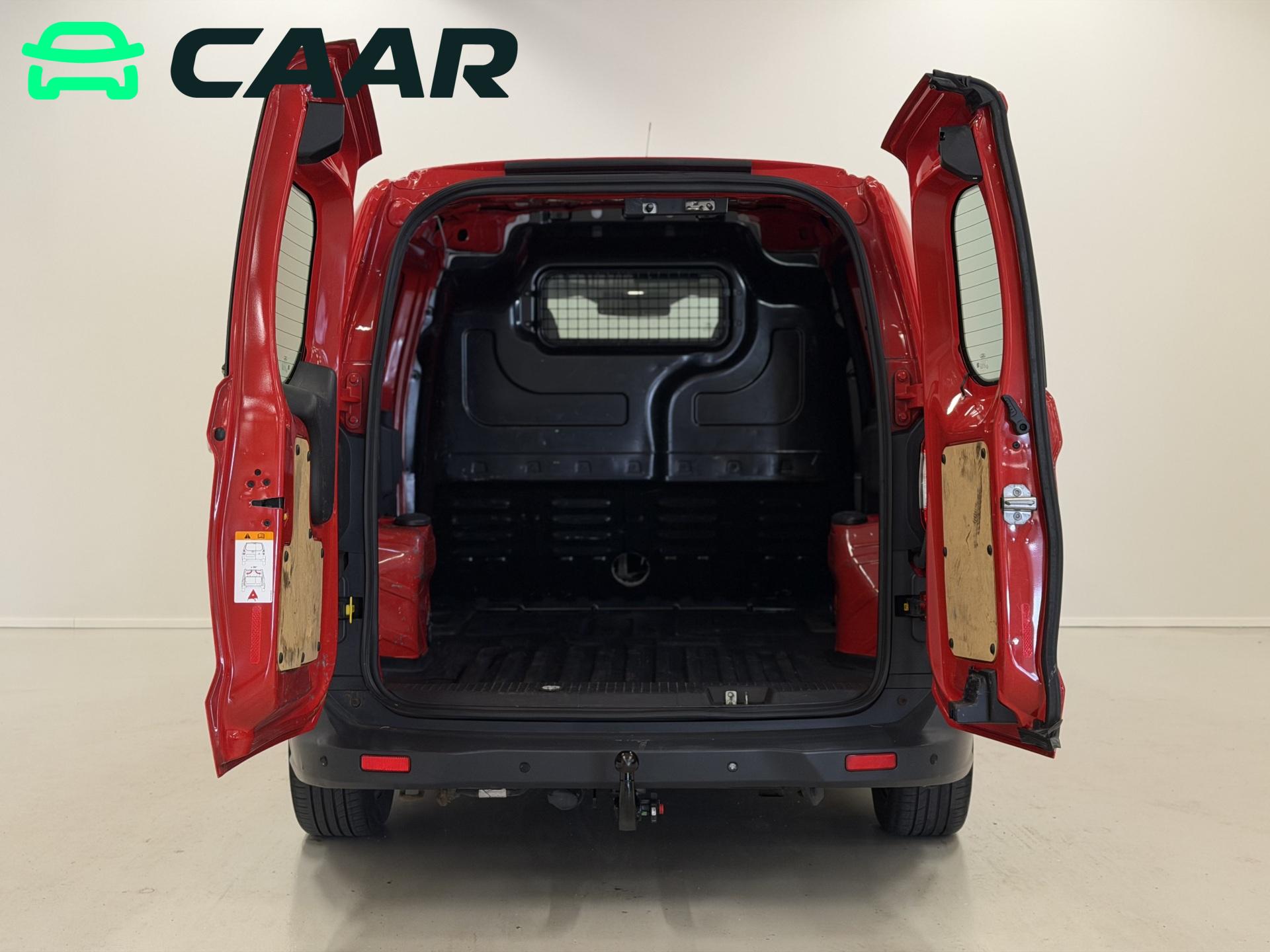 FORD Transit Courier 2015