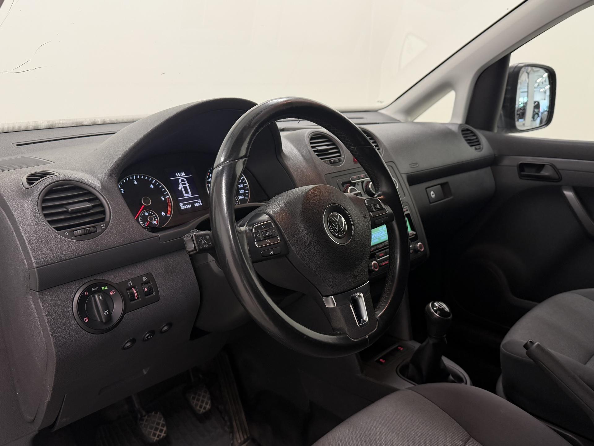 VOLKSWAGEN Caddy Maxi 2015