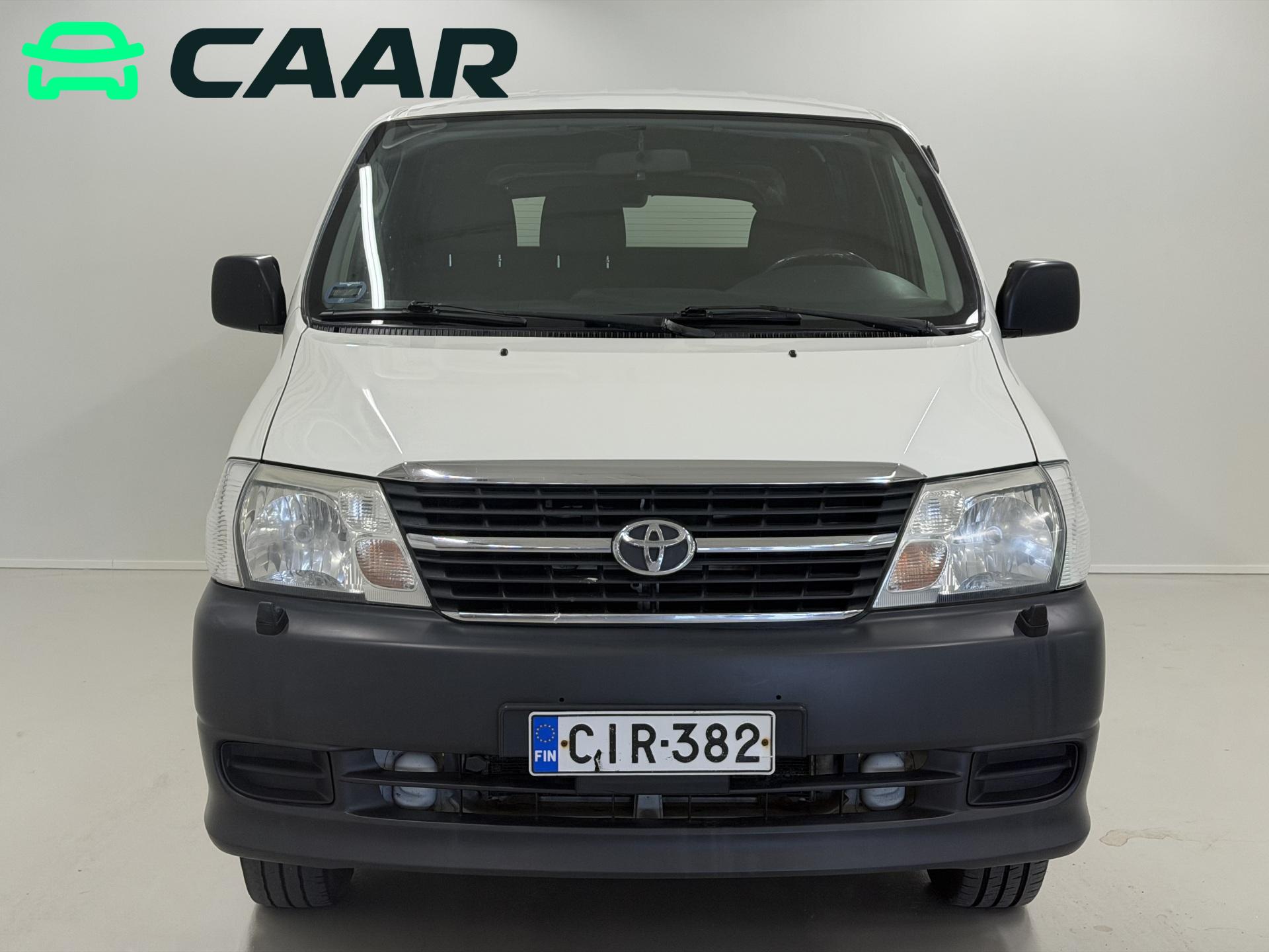 TOYOTA Hiace 2012