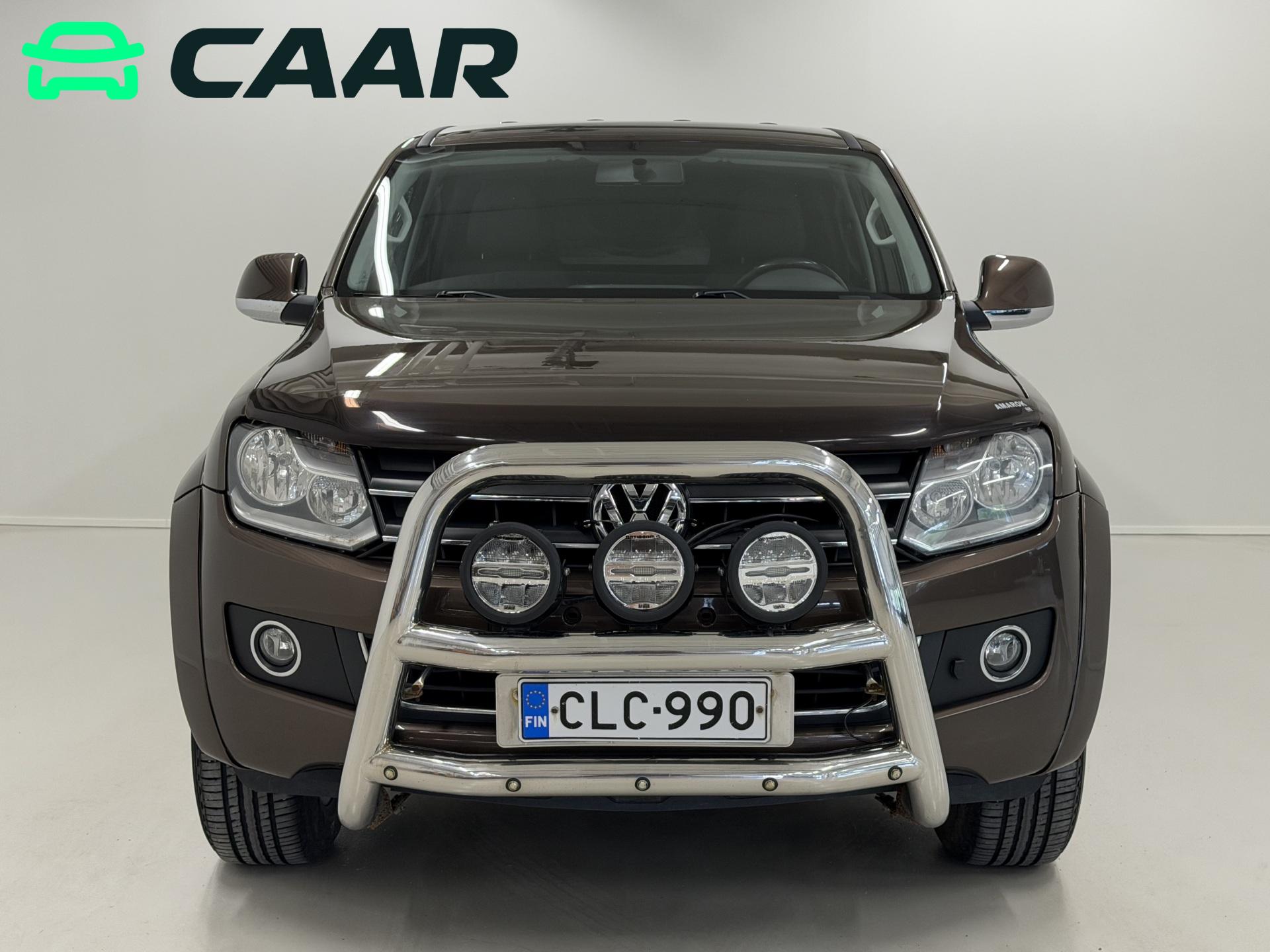 VOLKSWAGEN Amarok 2012