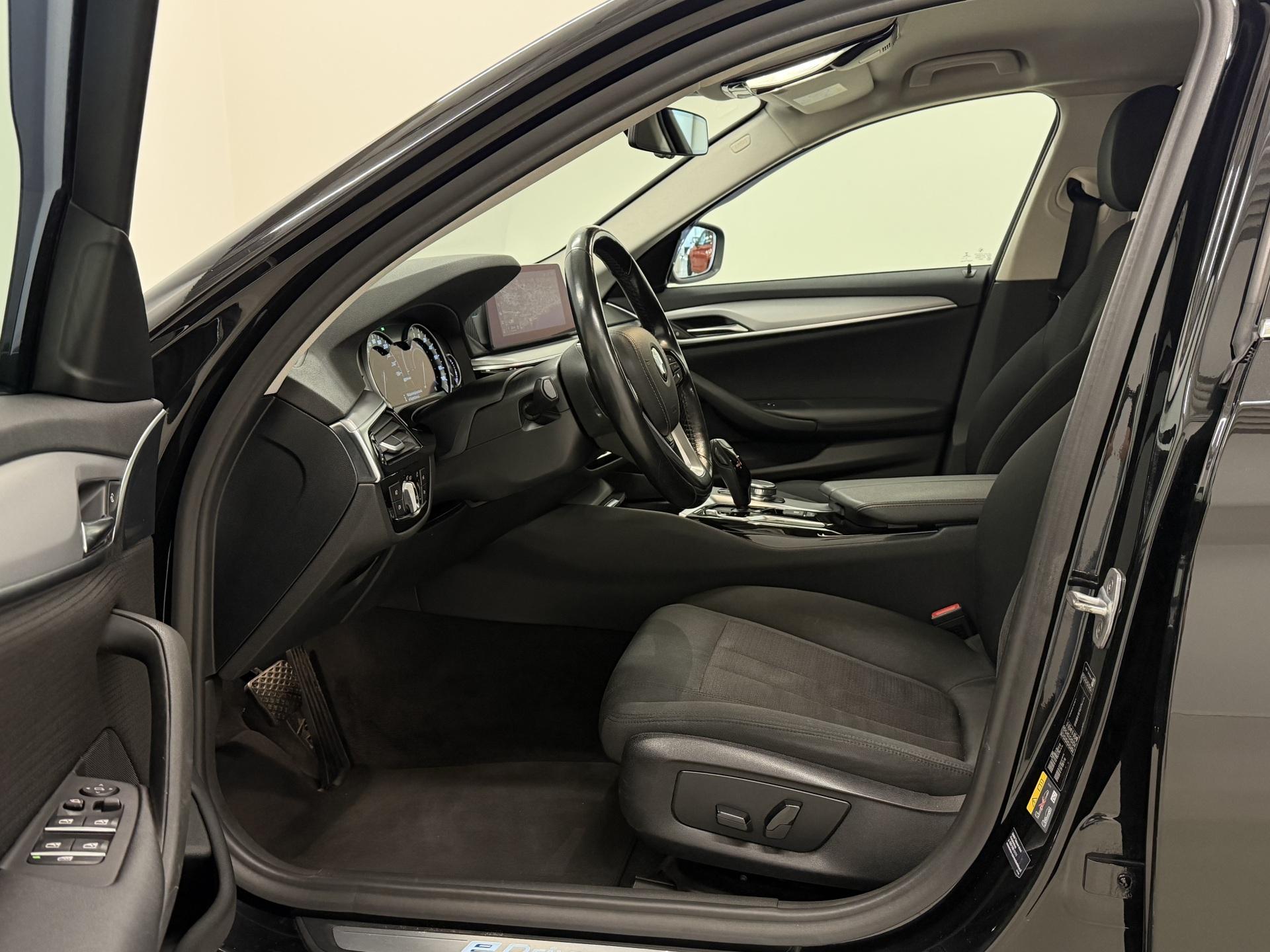 BMW 530 2019