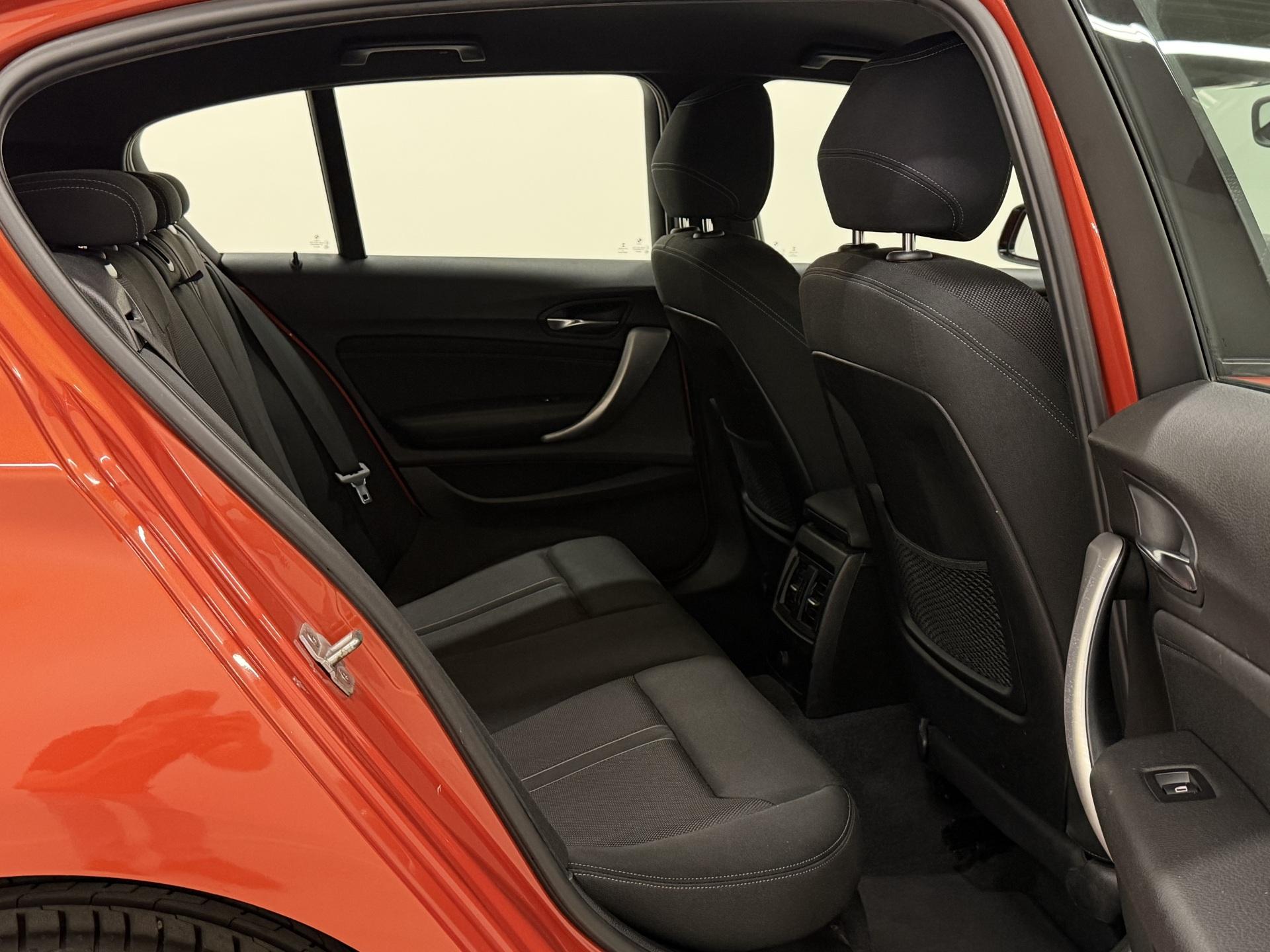BMW 120 2016