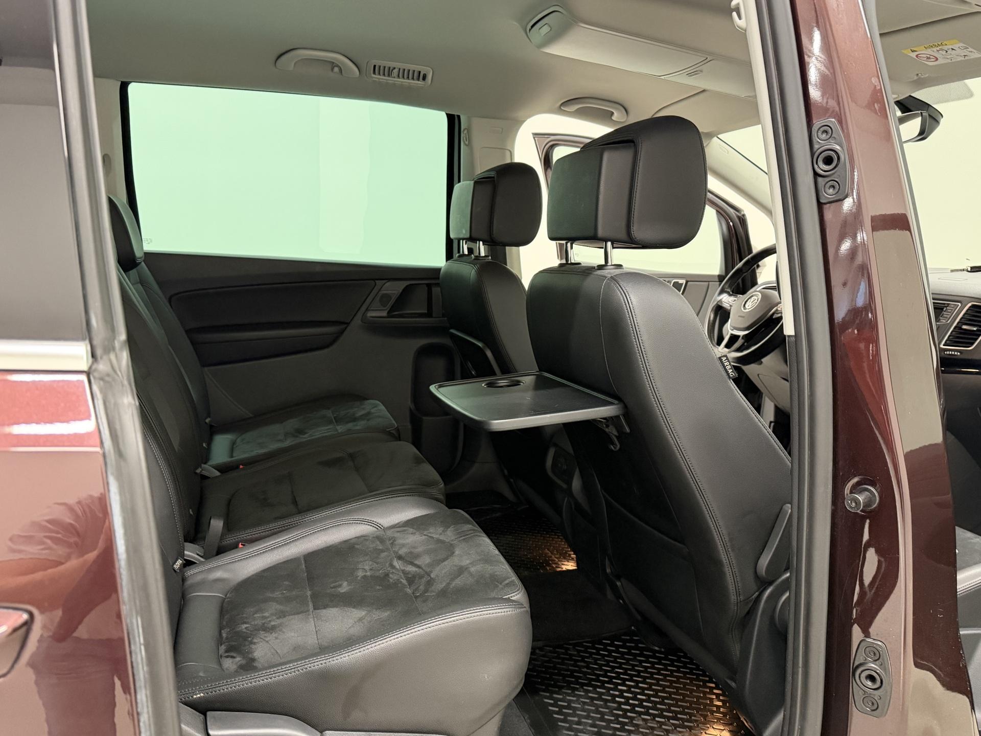 VOLKSWAGEN Sharan 2016