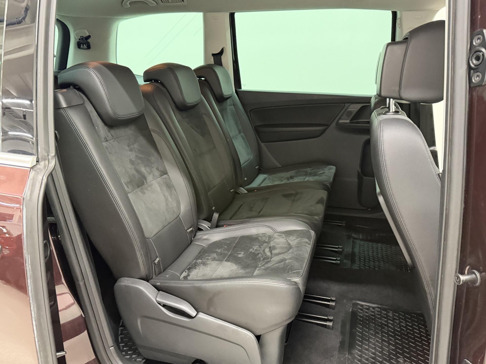 VOLKSWAGEN Sharan 2016