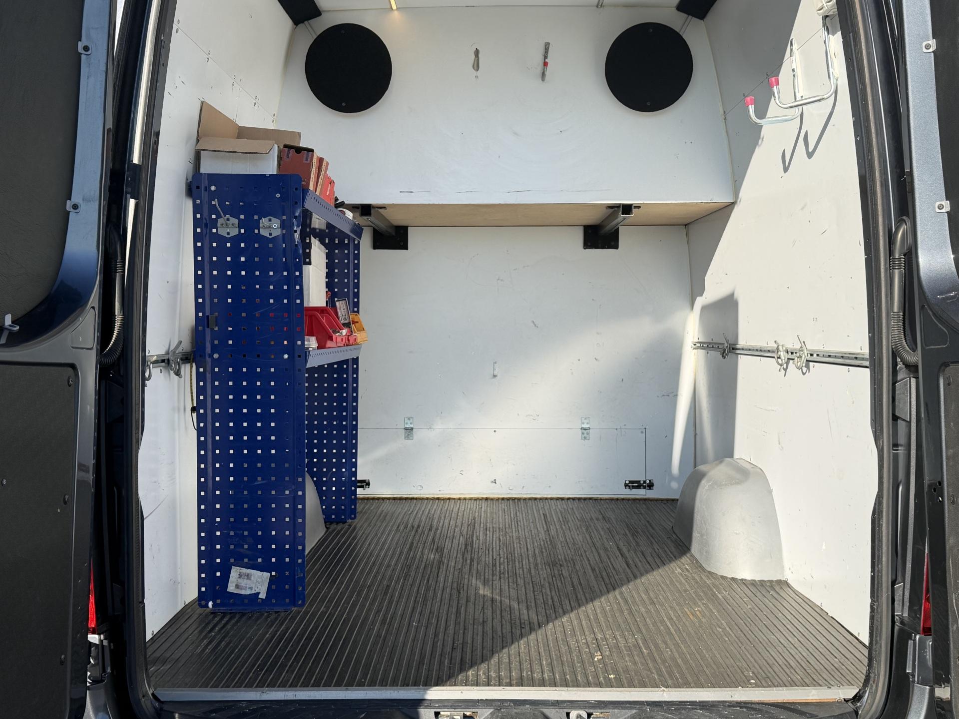 MERCEDES-BENZ Sprinter 2021