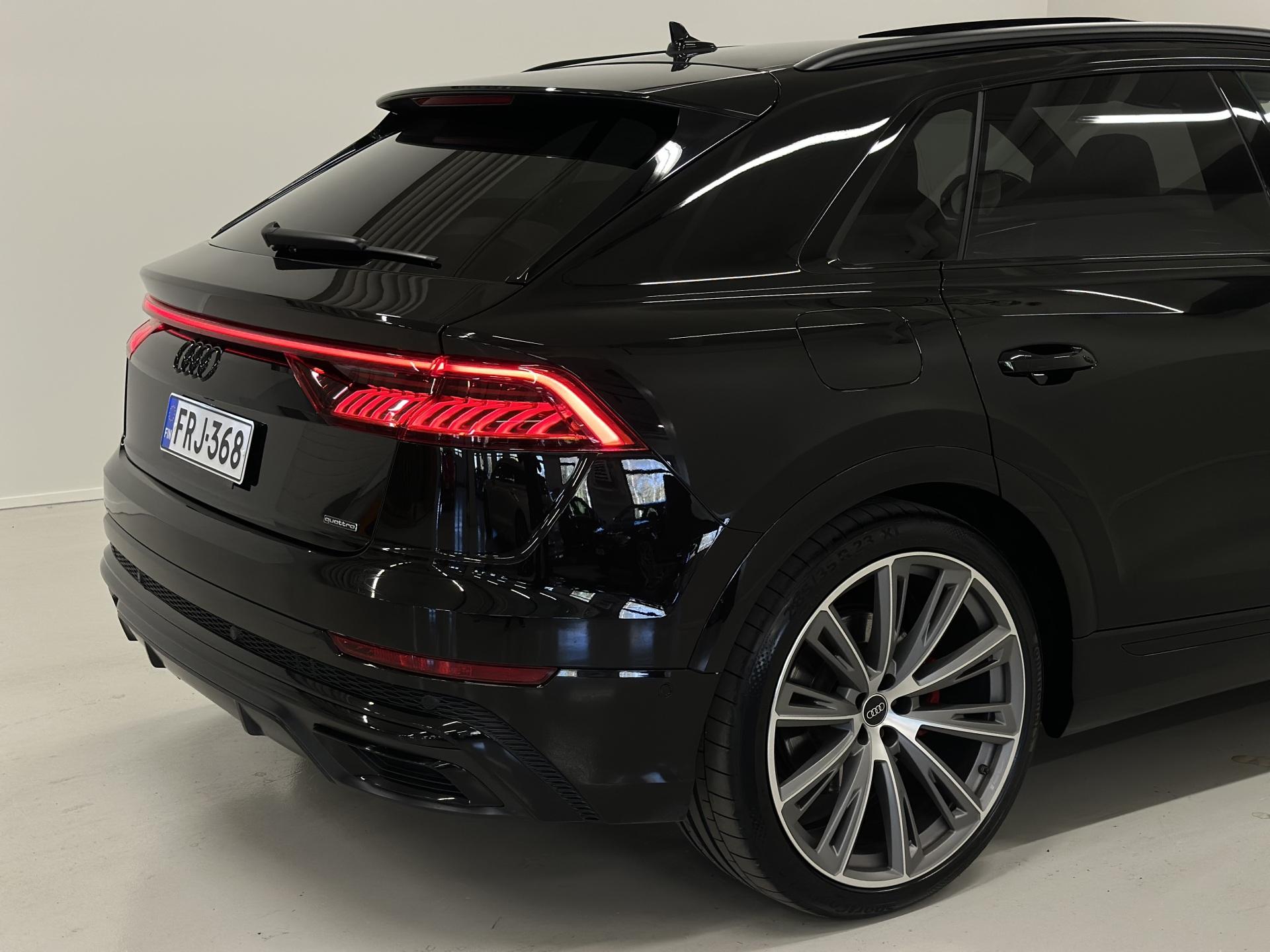 AUDI Q8 2023