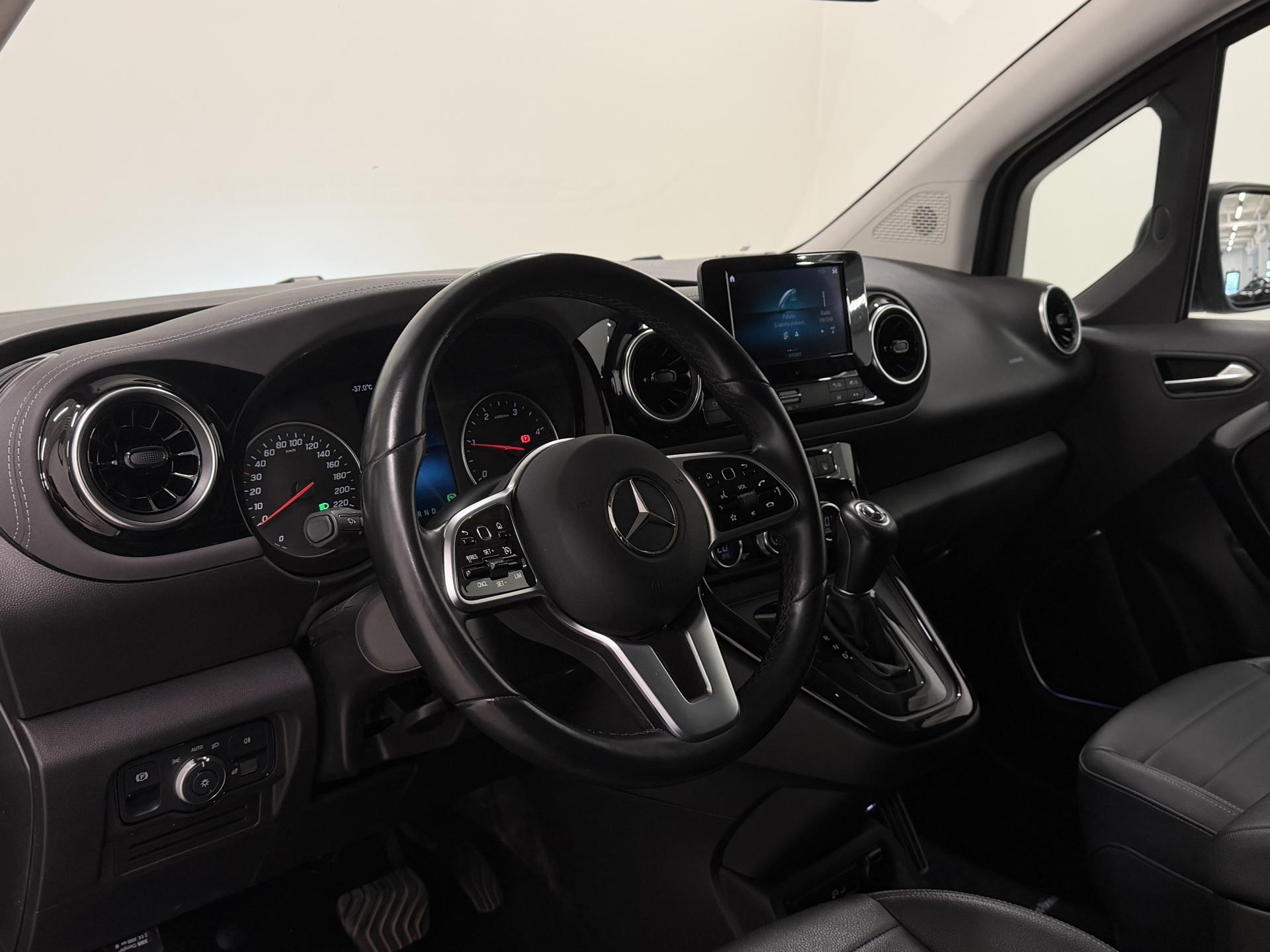MERCEDES-BENZ T 2024