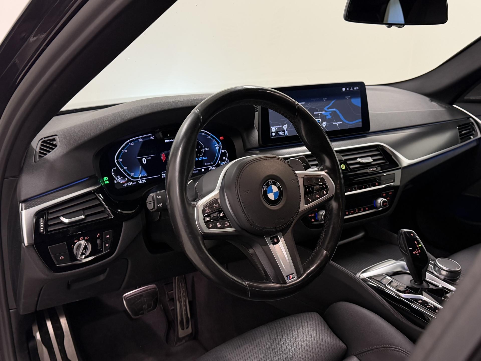 BMW 530 2021