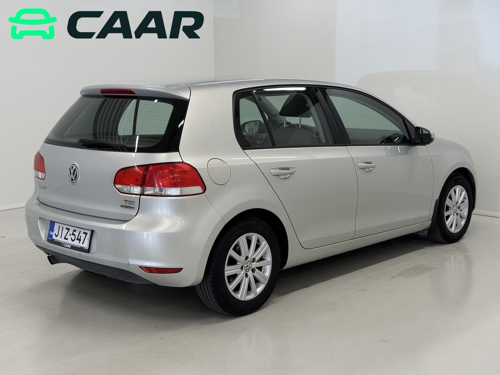 VOLKSWAGEN Golf 2011