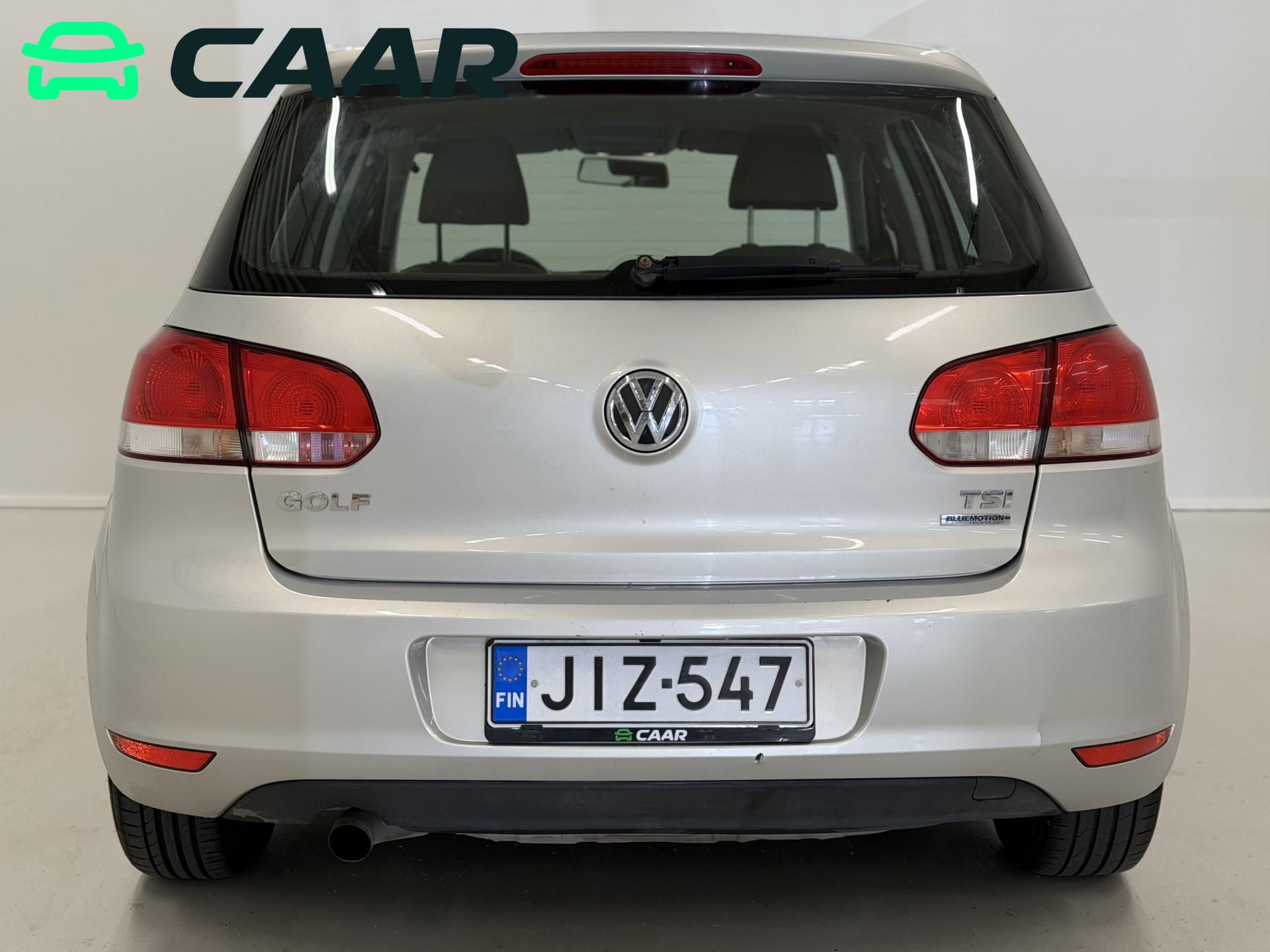 VOLKSWAGEN Golf 2011