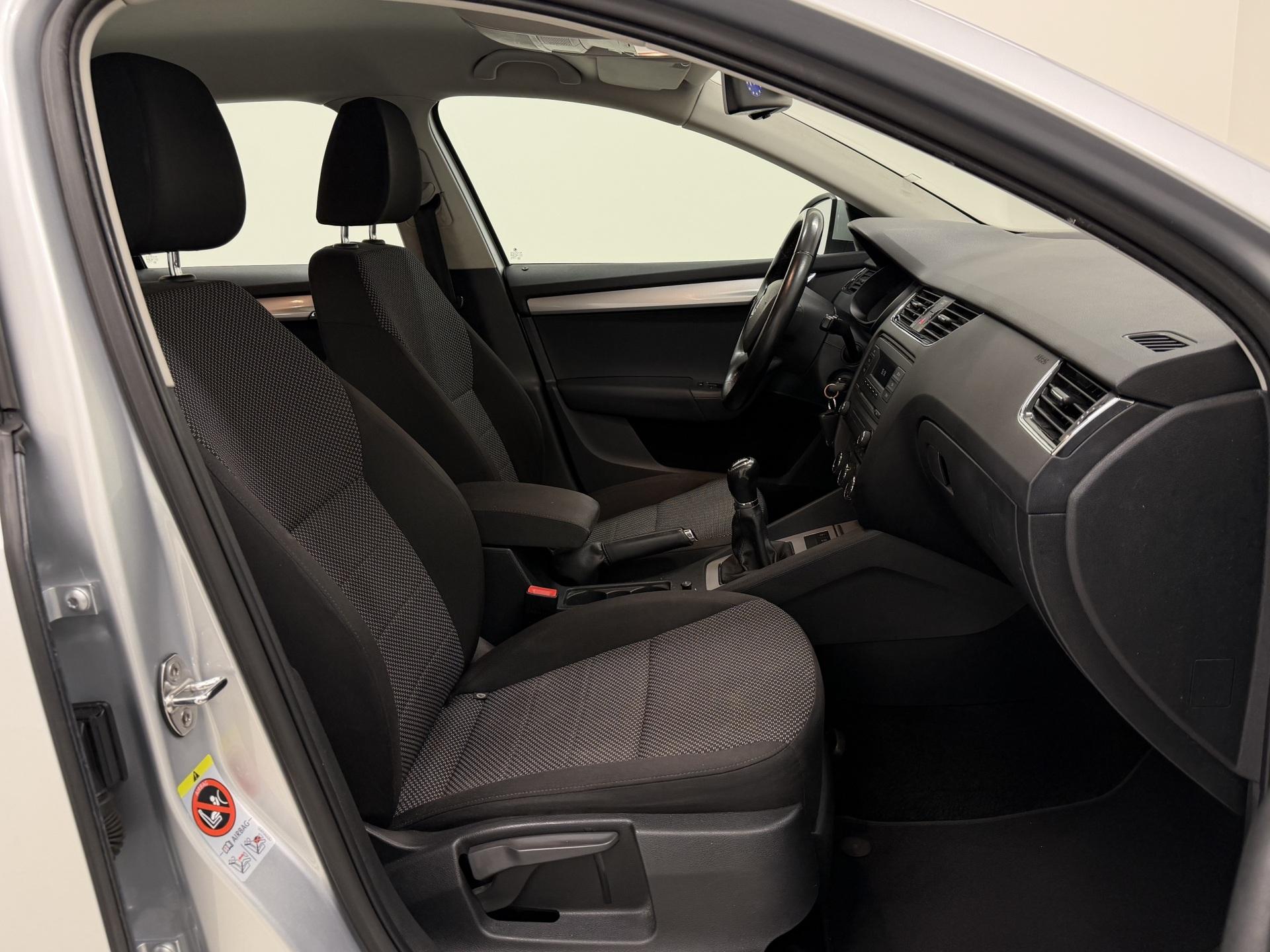 SKODA Octavia 2014