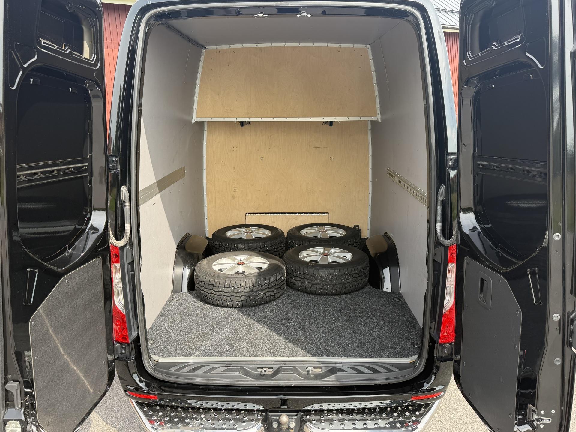 MERCEDES-BENZ Sprinter 2021