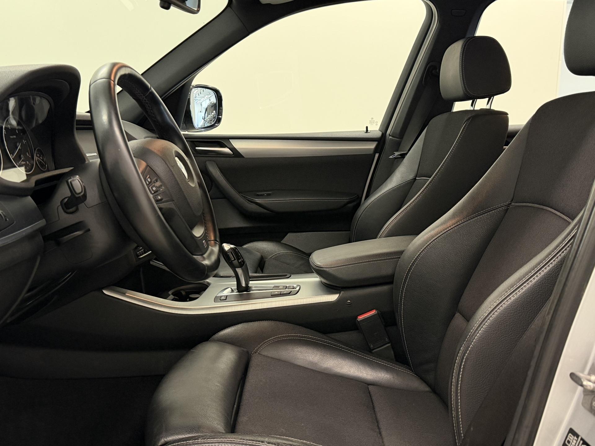 BMW X3 2011