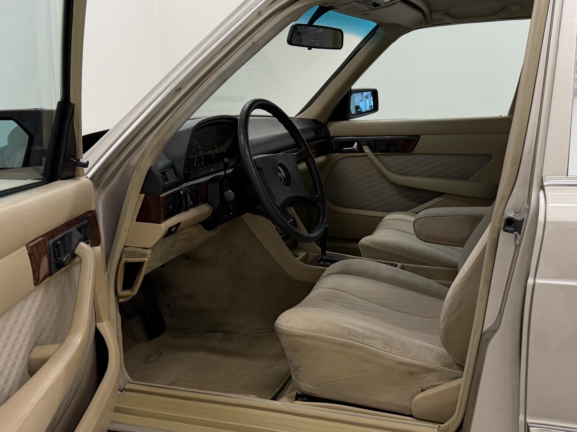 MERCEDES-BENZ S 1988