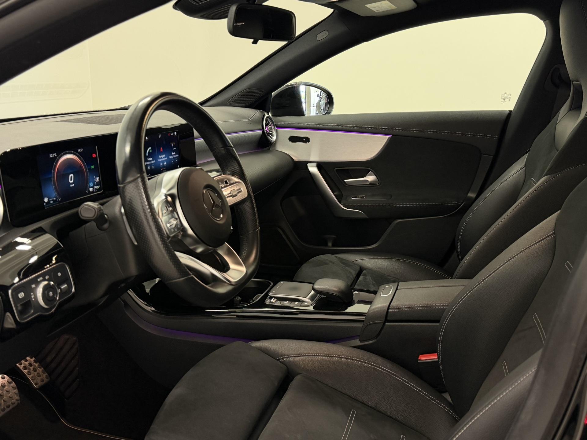 MERCEDES-BENZ CLA 2021