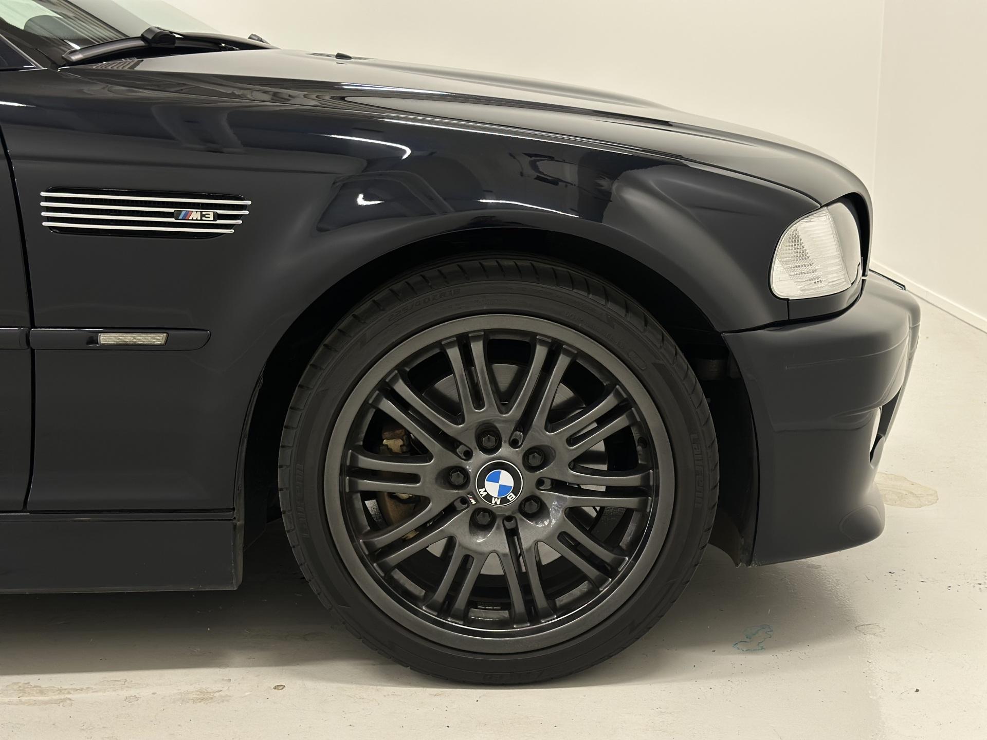 BMW M3 2003