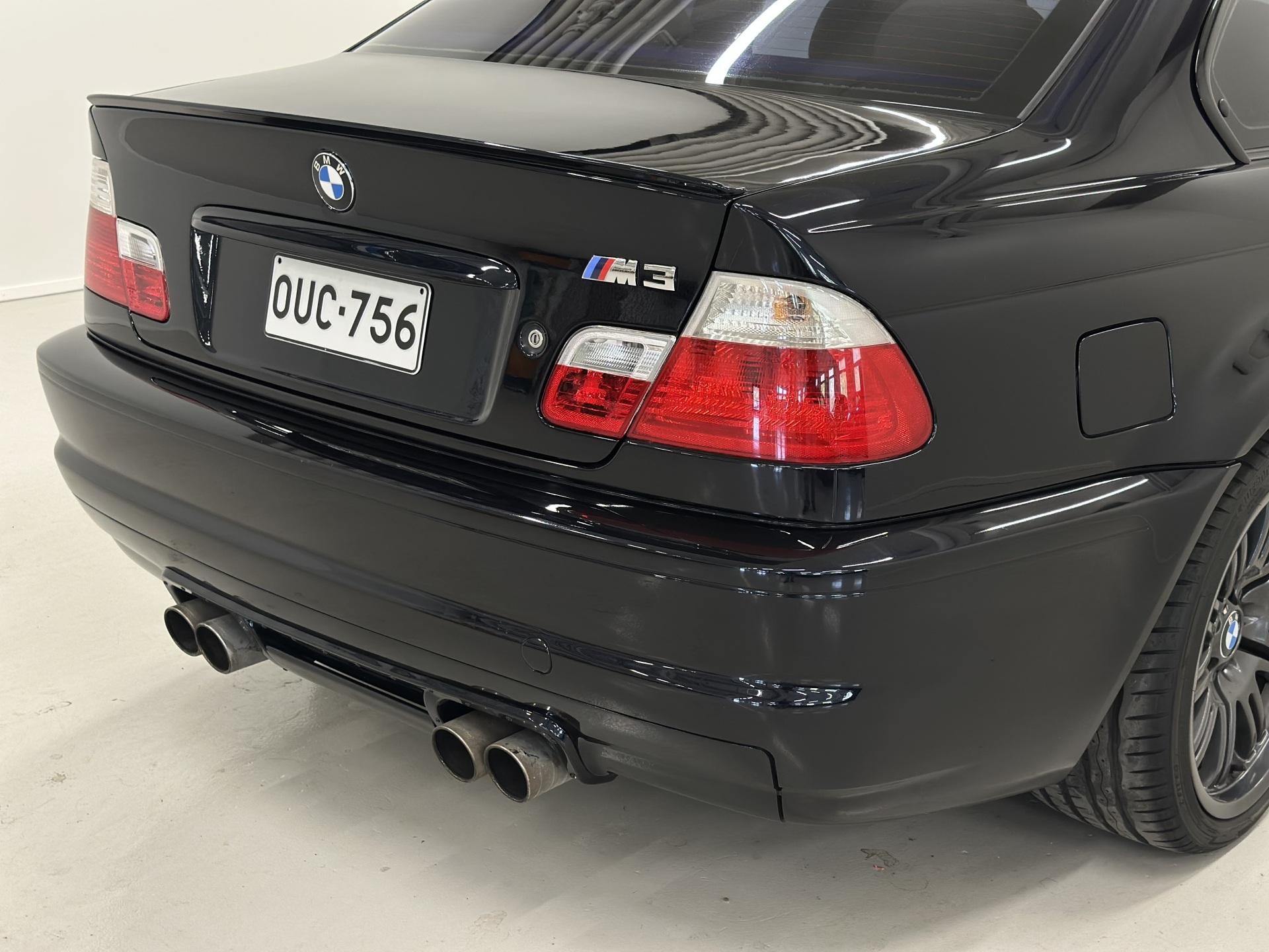 BMW M3 2003