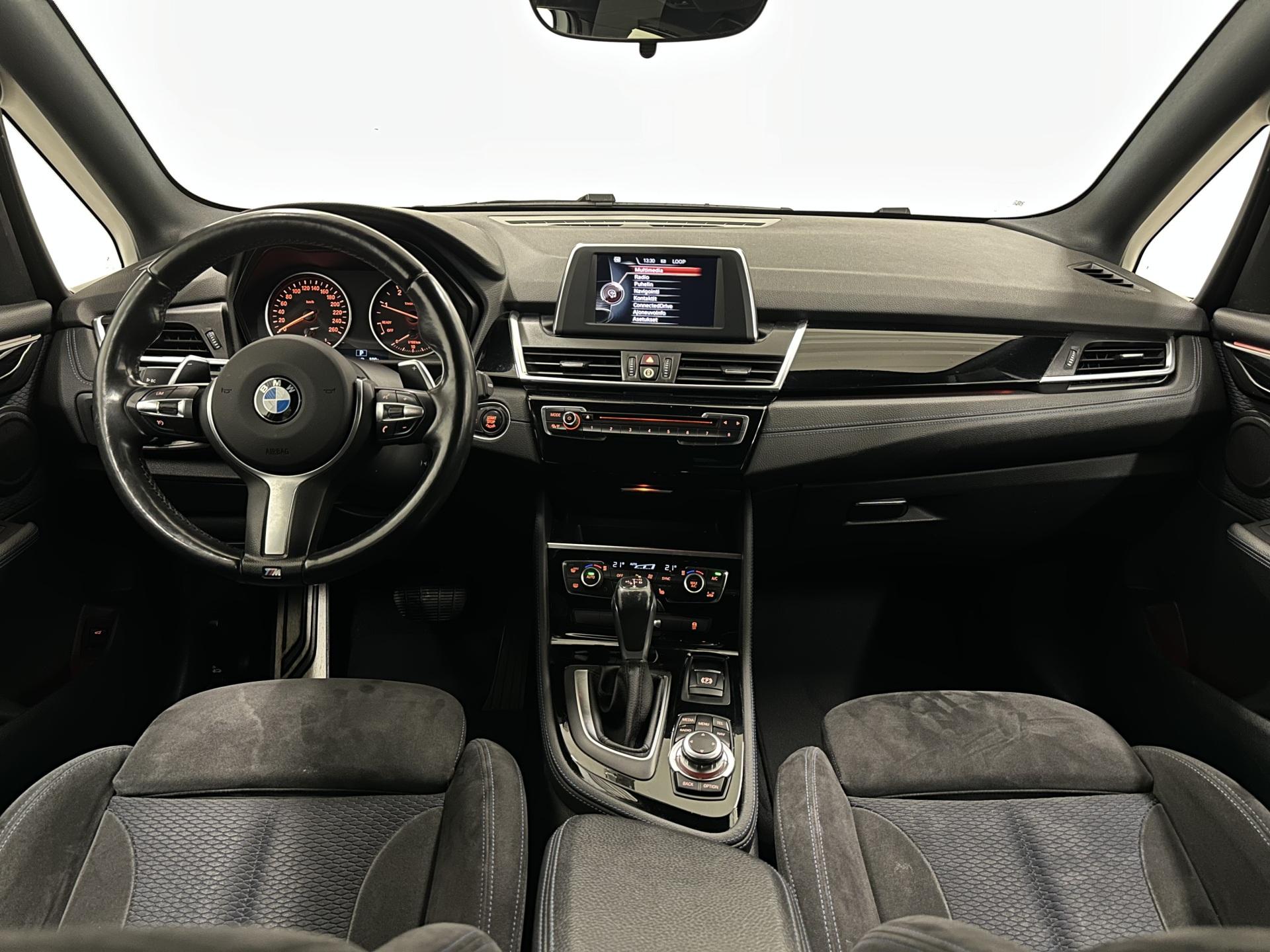BMW 220 2015