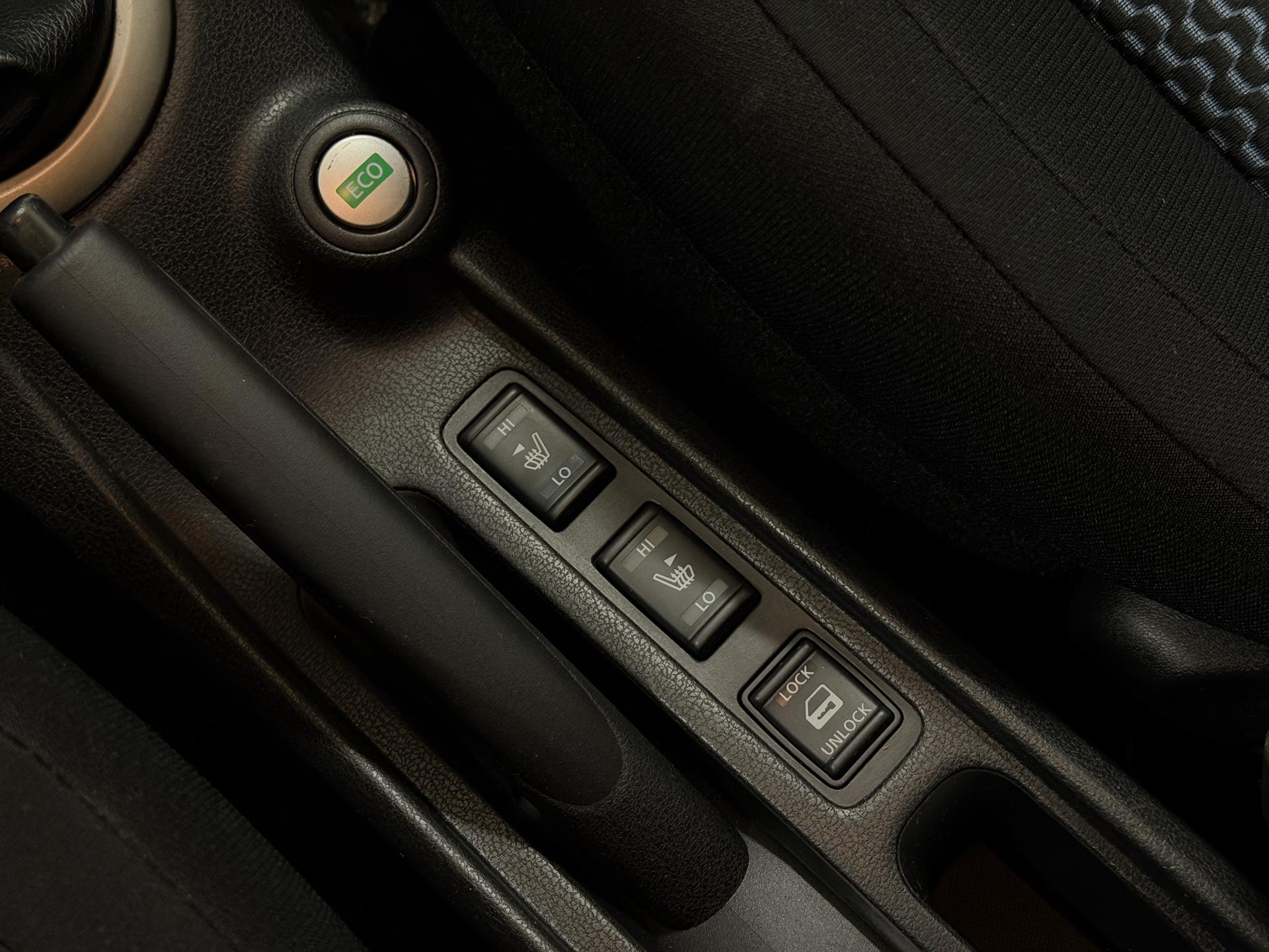 NISSAN Note 2014
