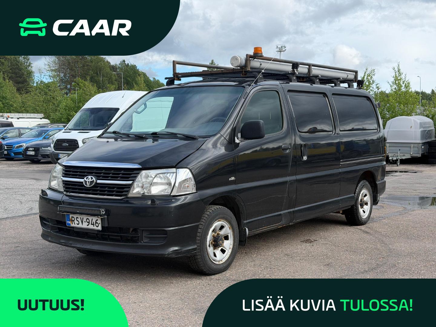 TOYOTA Hiace 2011