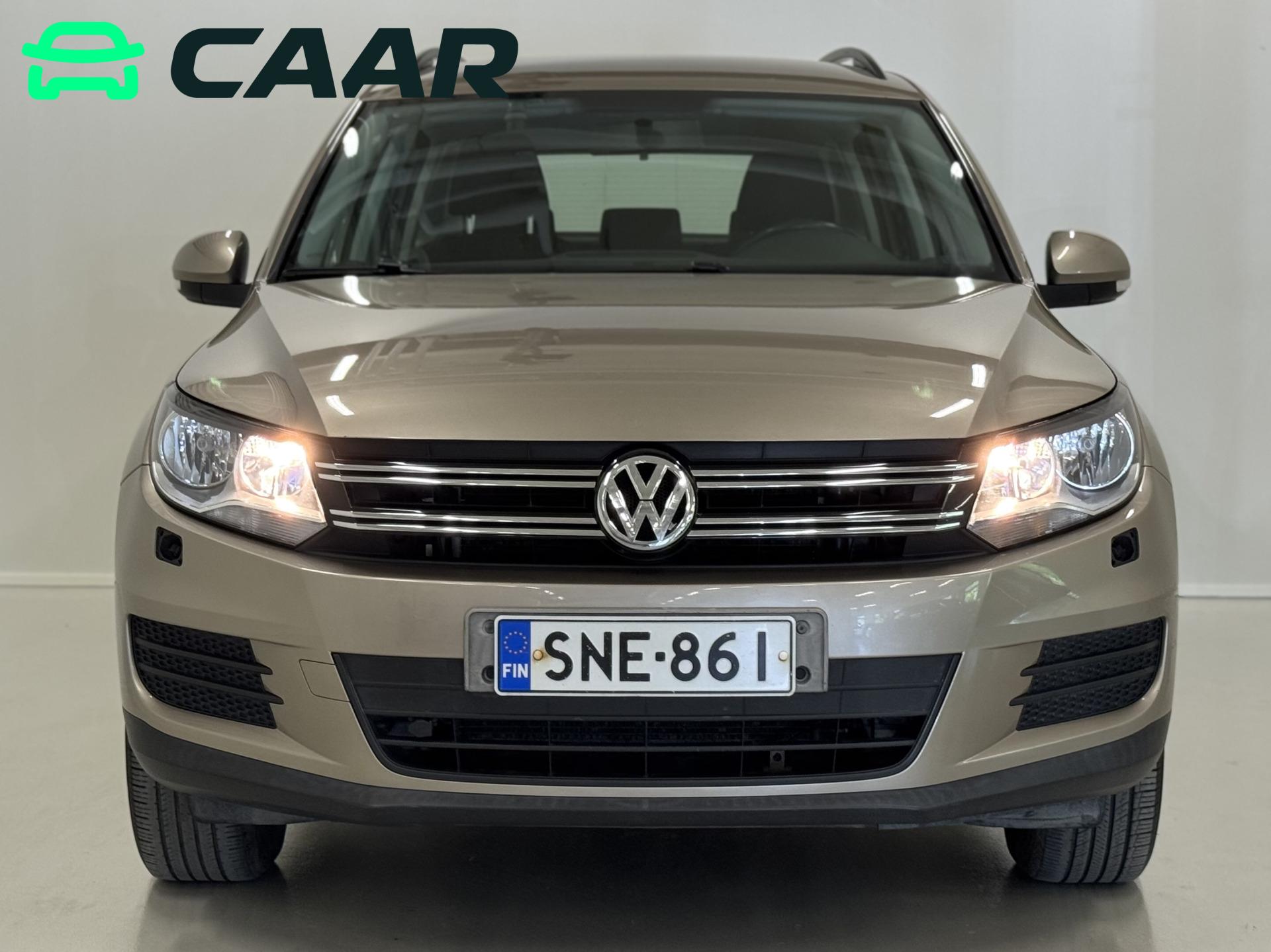 VOLKSWAGEN Tiguan 2012