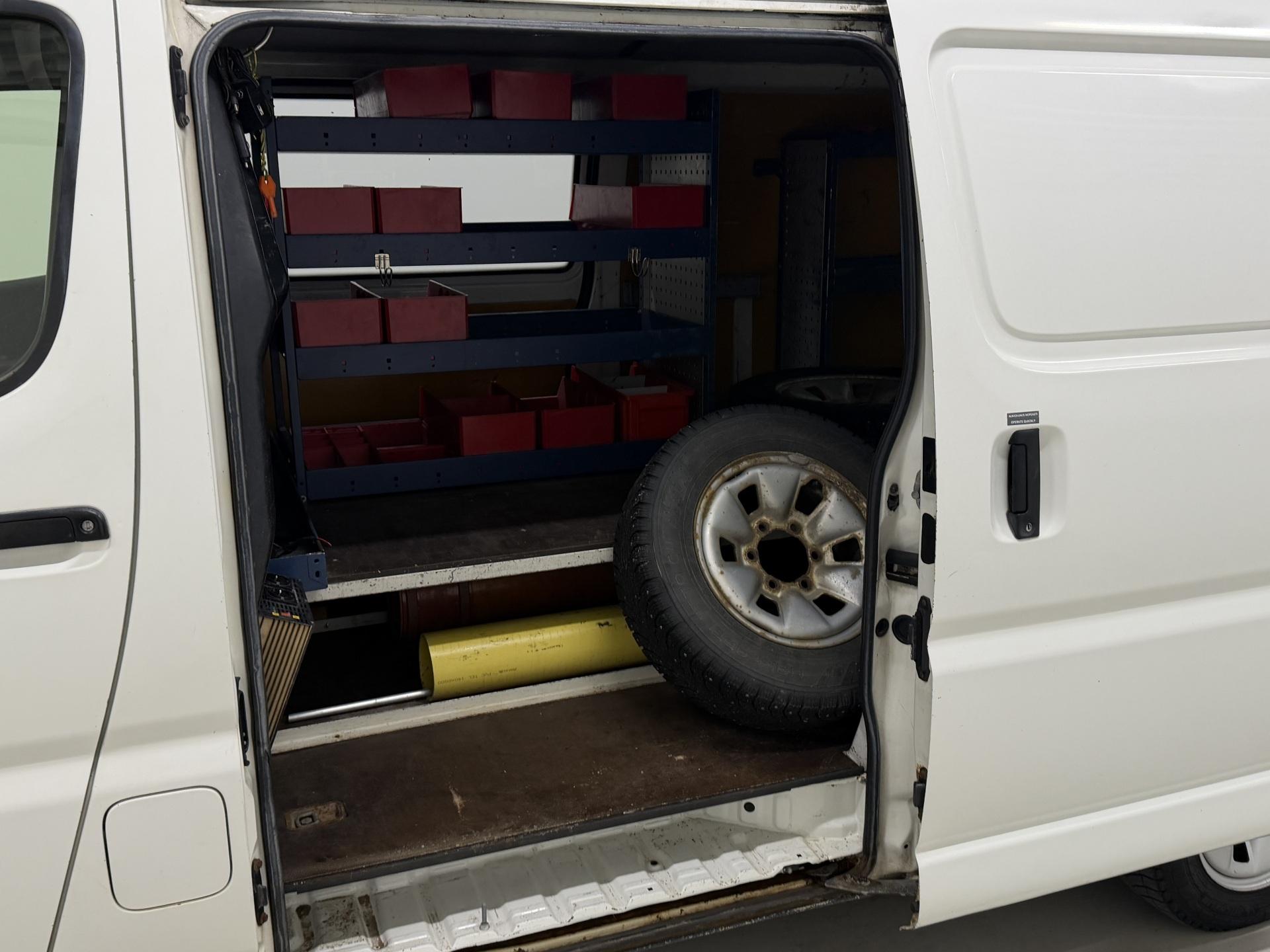 TOYOTA HIACE 2008