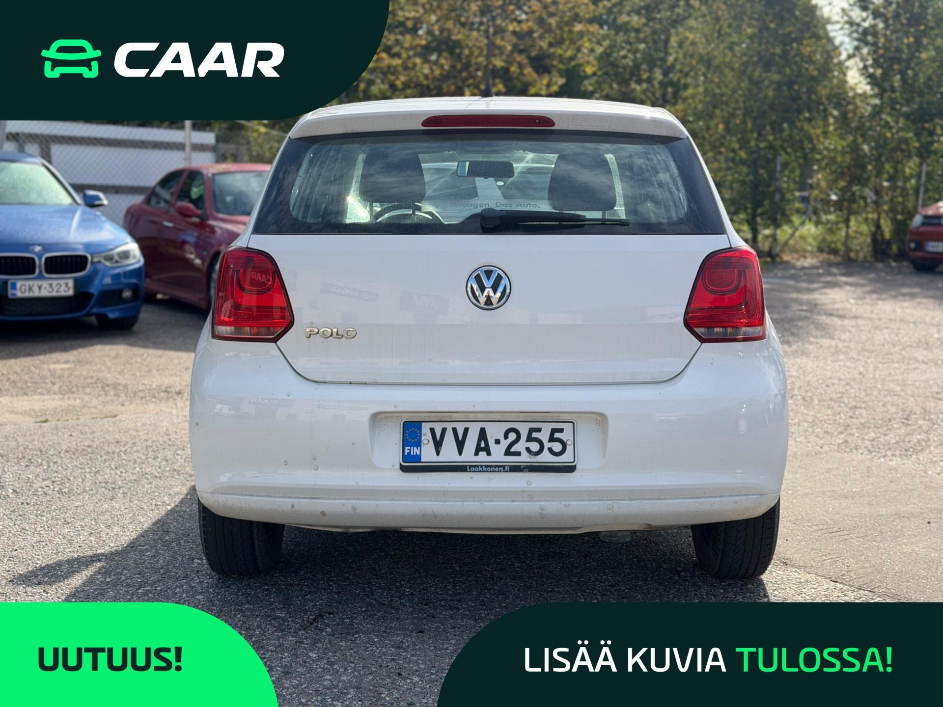 VOLKSWAGEN Polo 2014