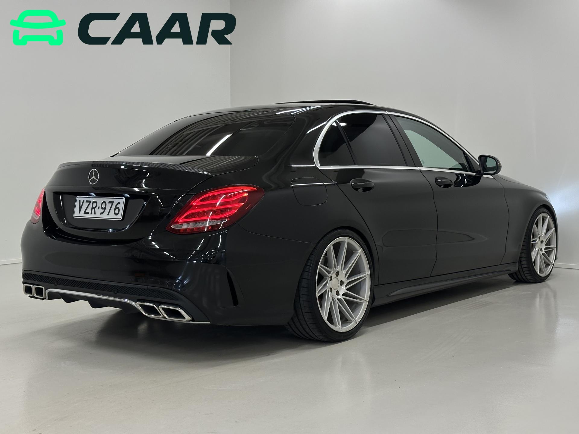 MERCEDES-BENZ C 2015