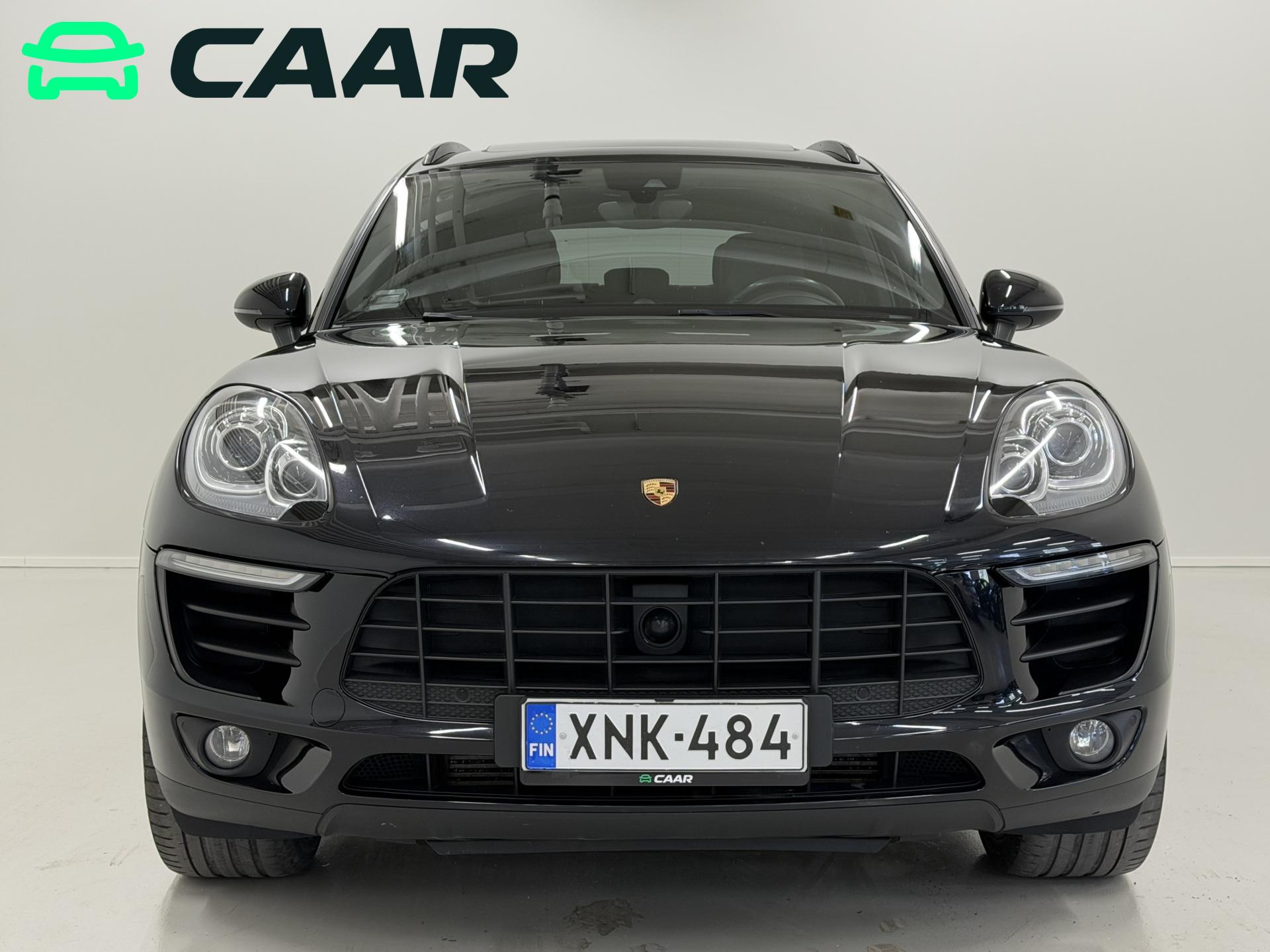 PORSCHE Macan 2015