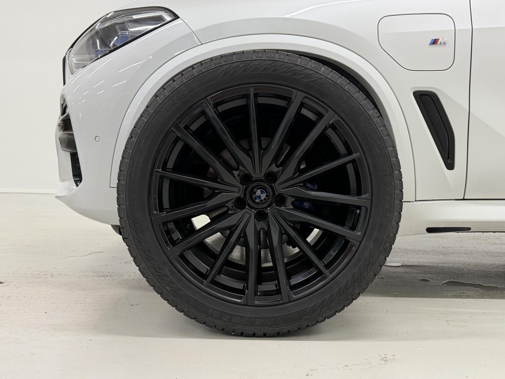 BMW X5 2021