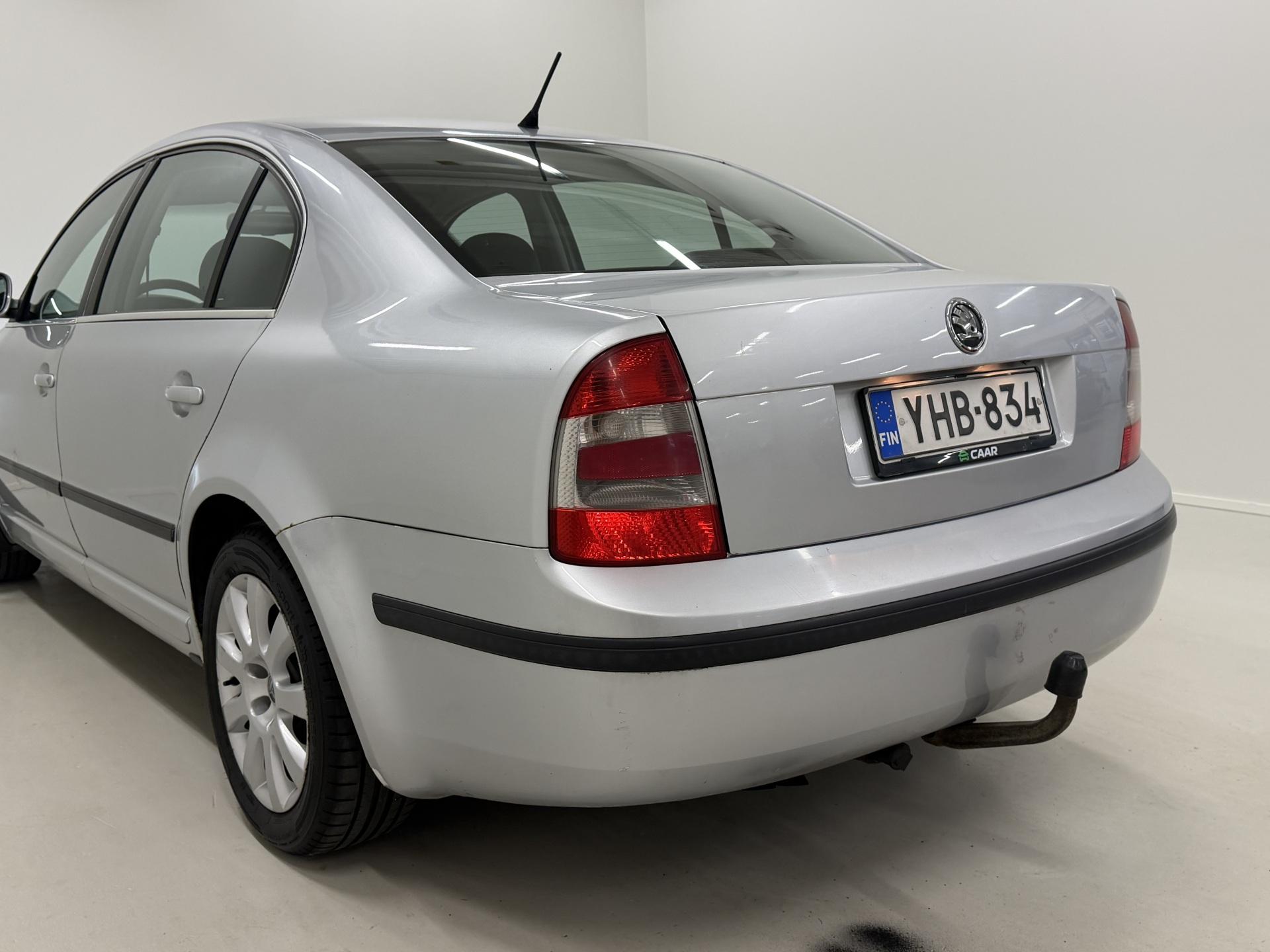 SKODA Superb 2008