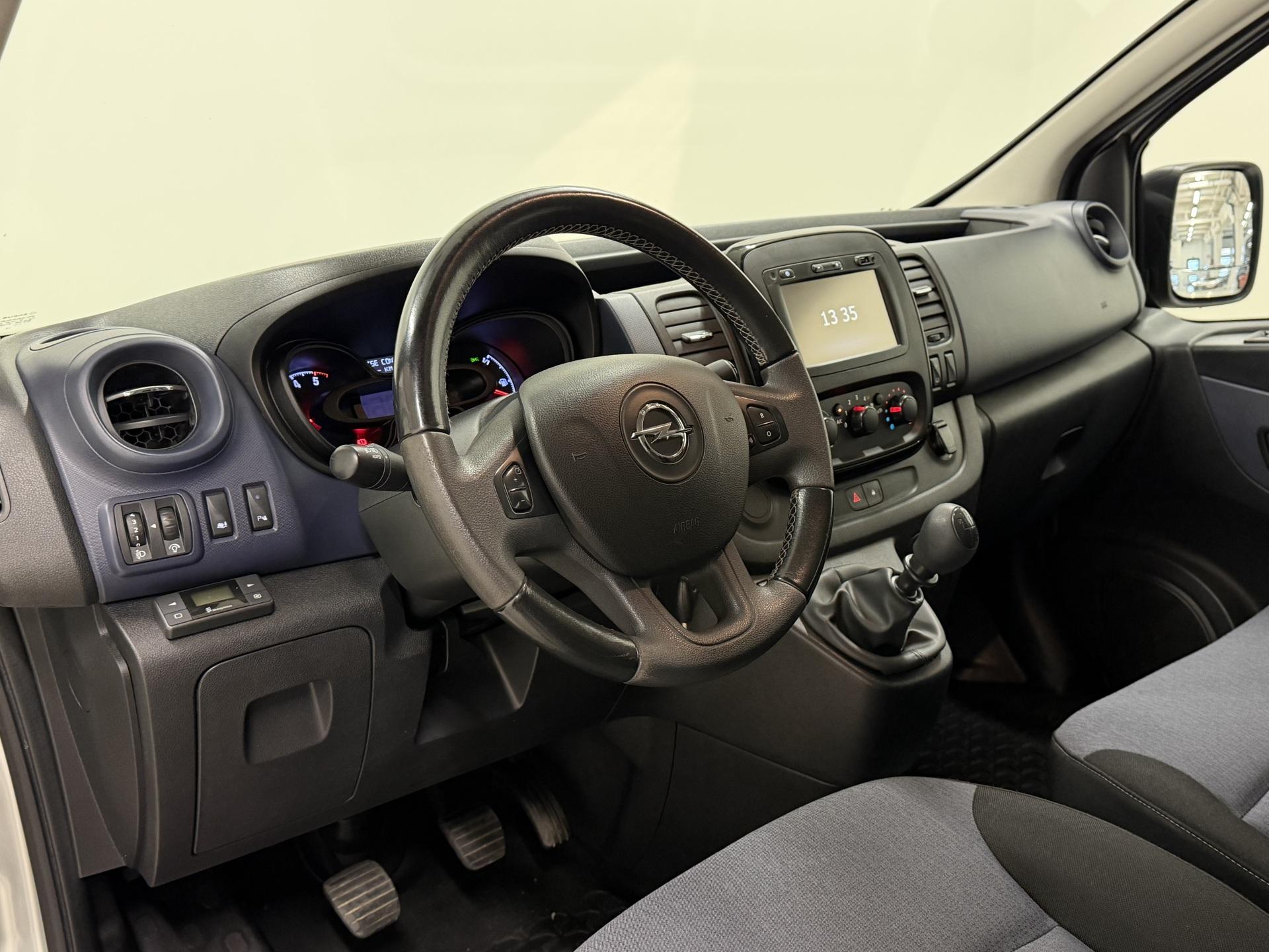OPEL Vivaro 2018
