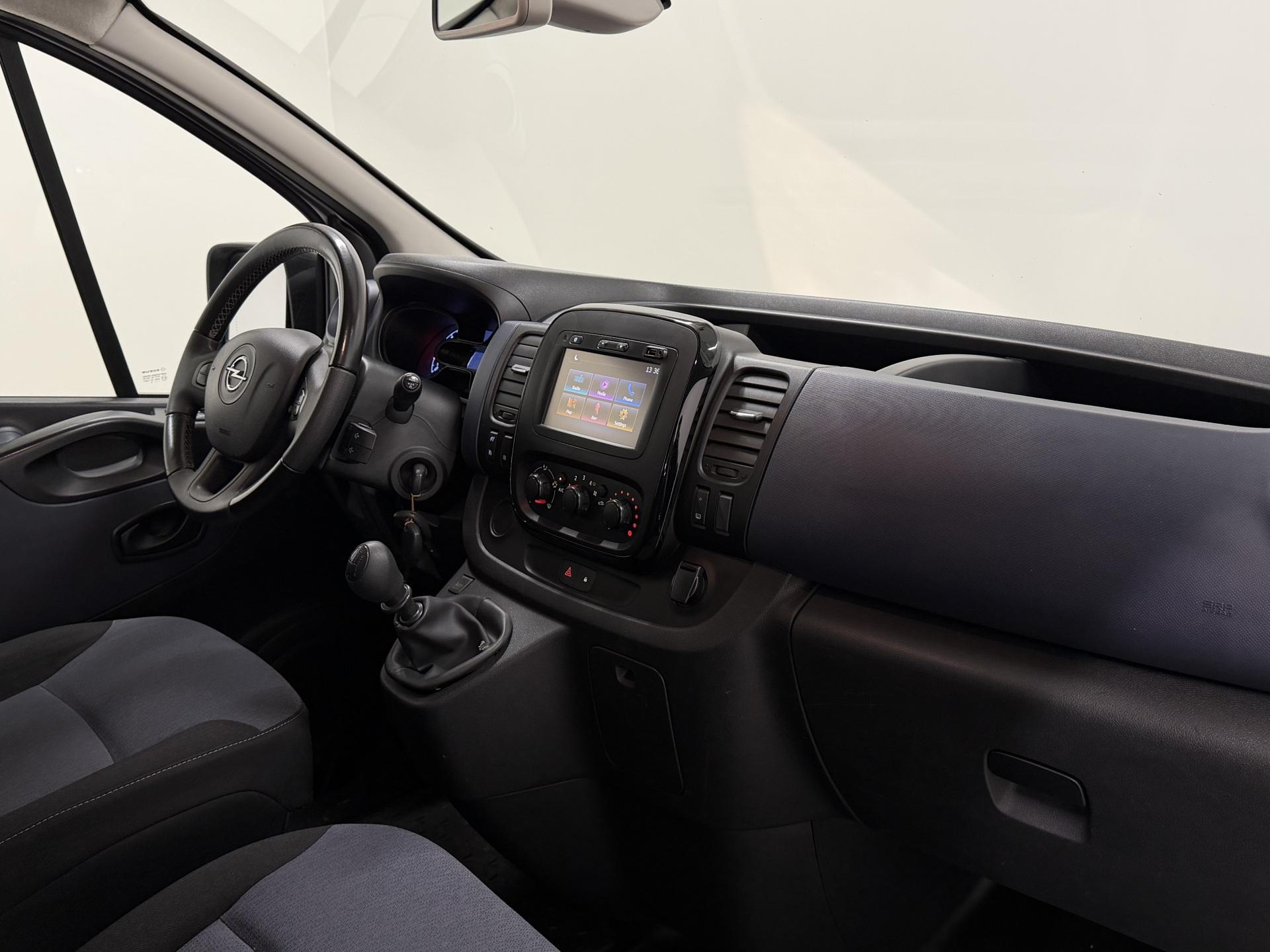 OPEL Vivaro 2018