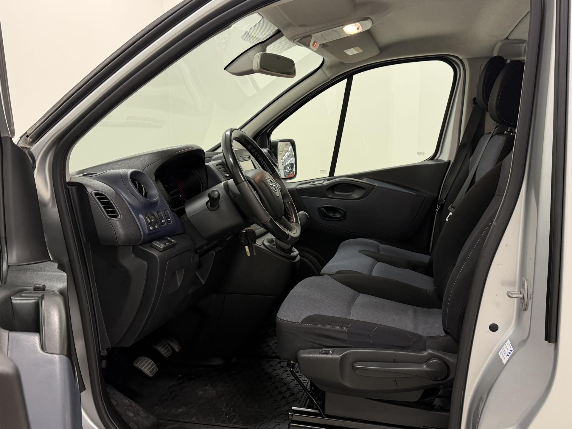 OPEL Vivaro 2018
