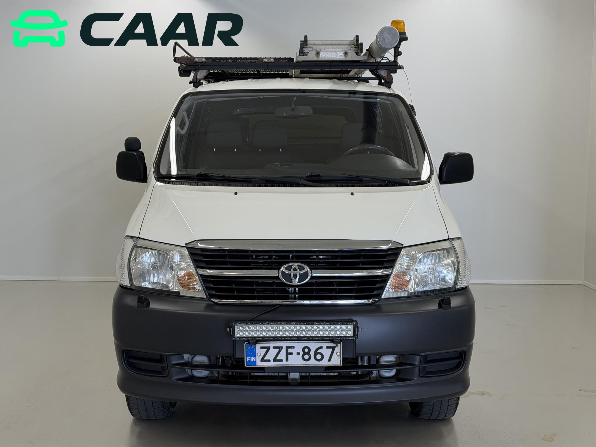 TOYOTA Hiace 2012