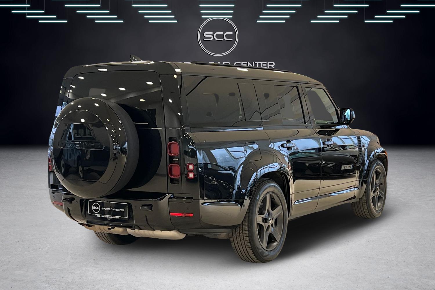 Land Rover Defender 2