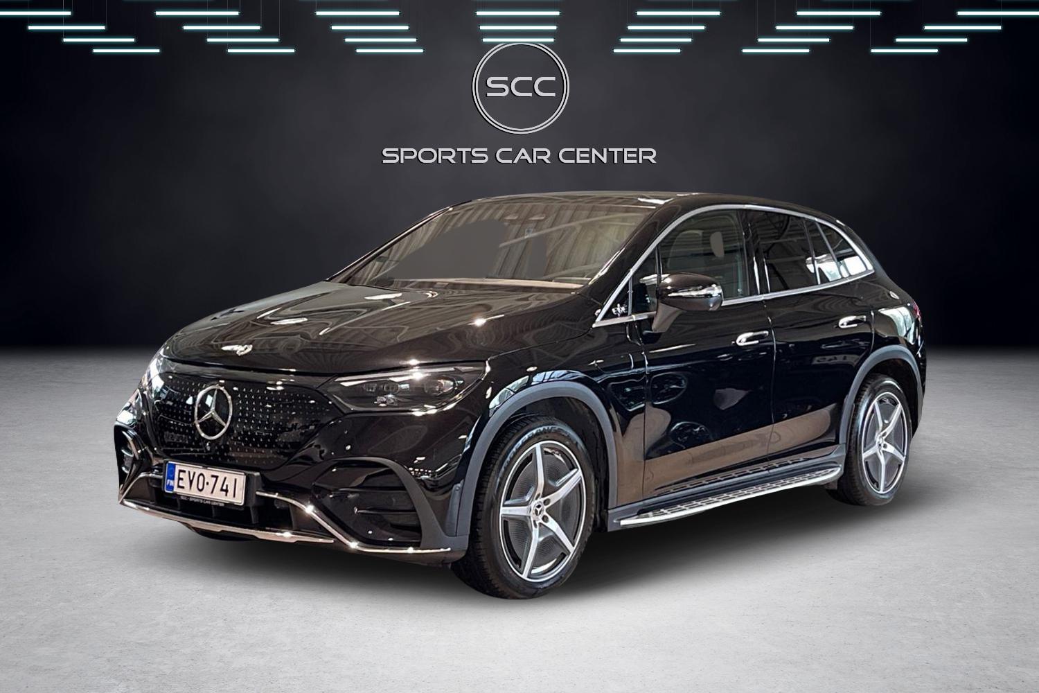 Mercedes-Benz EQE SUV 1
