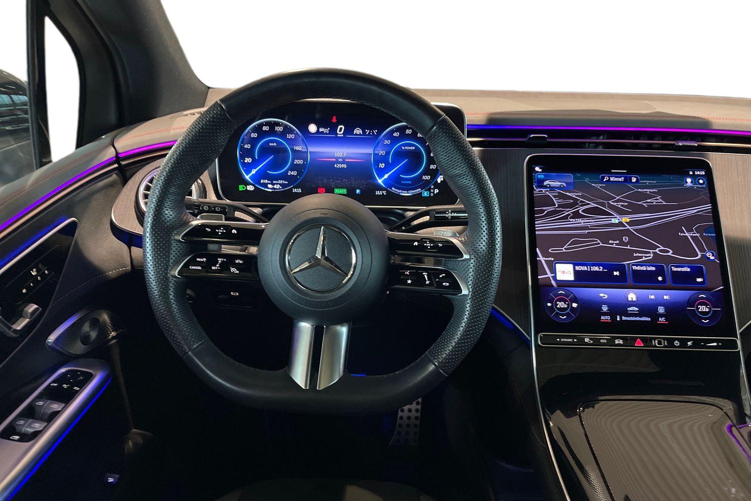 Mercedes-Benz EQE SUV 10