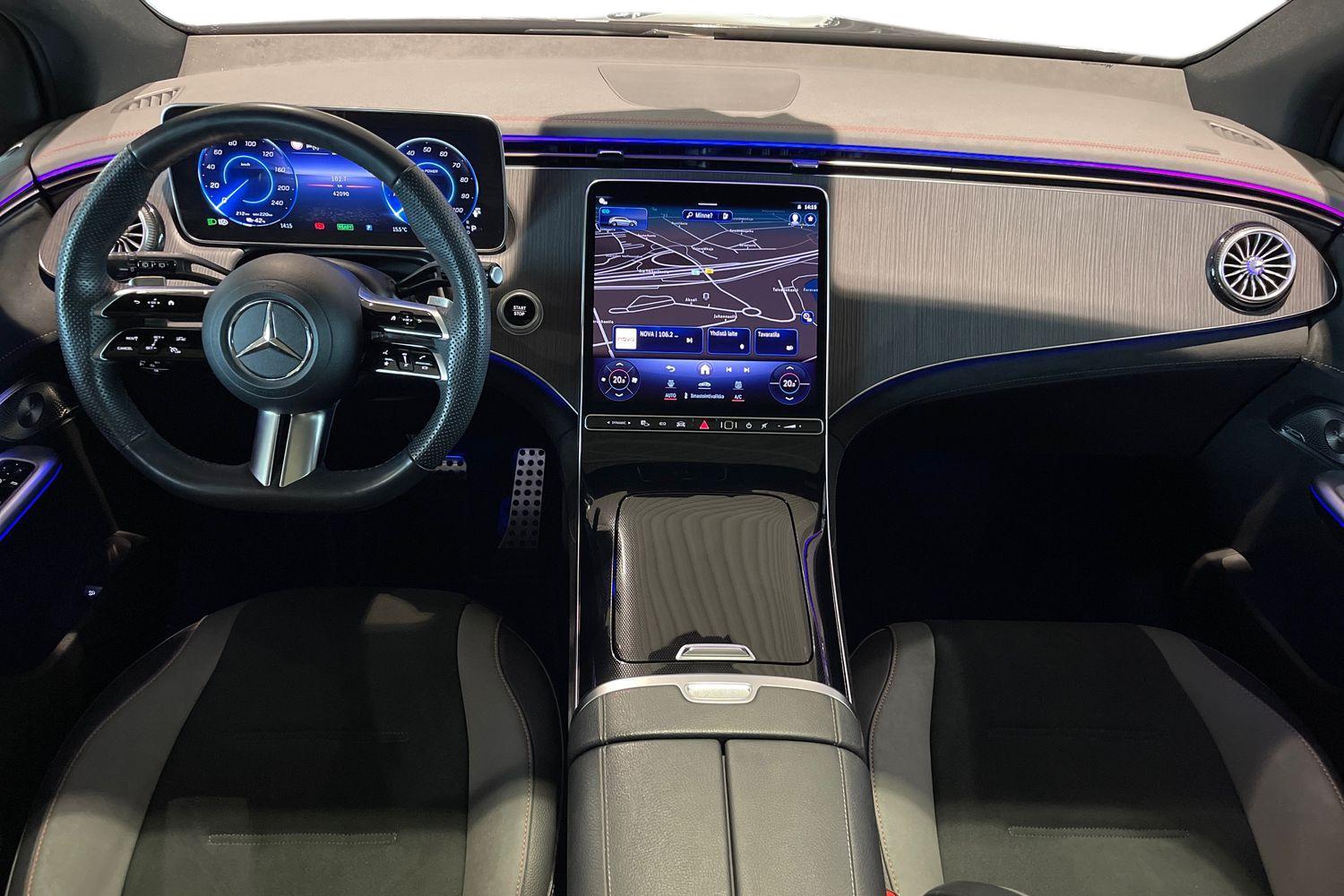 Mercedes-Benz EQE SUV 11