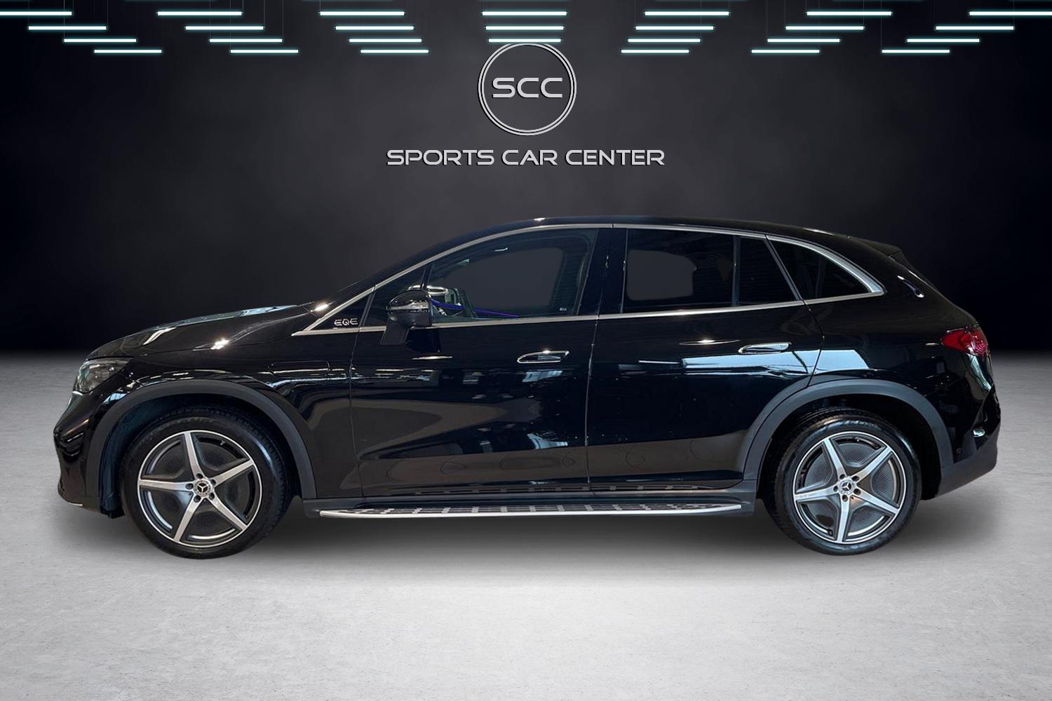 Mercedes-Benz EQE SUV 3