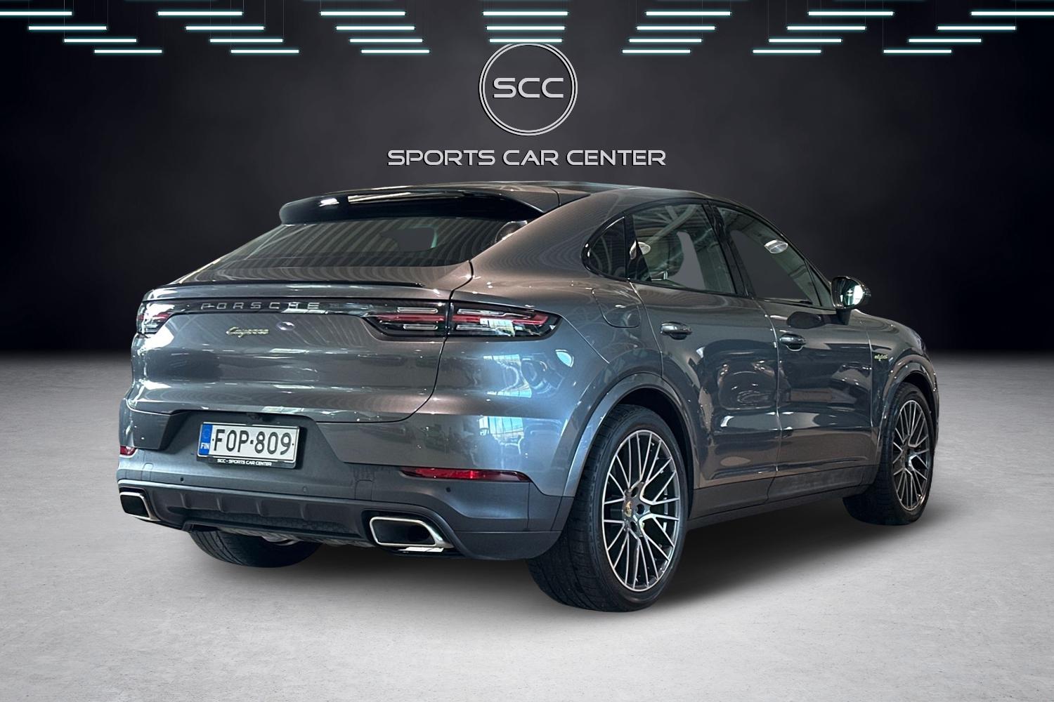 Porsche Cayenne 2021