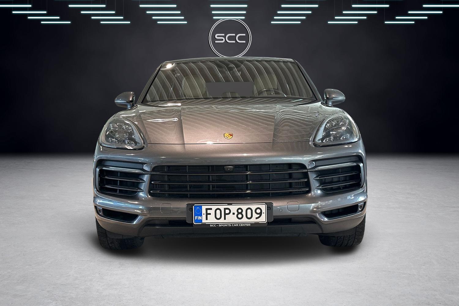 Porsche Cayenne 2021
