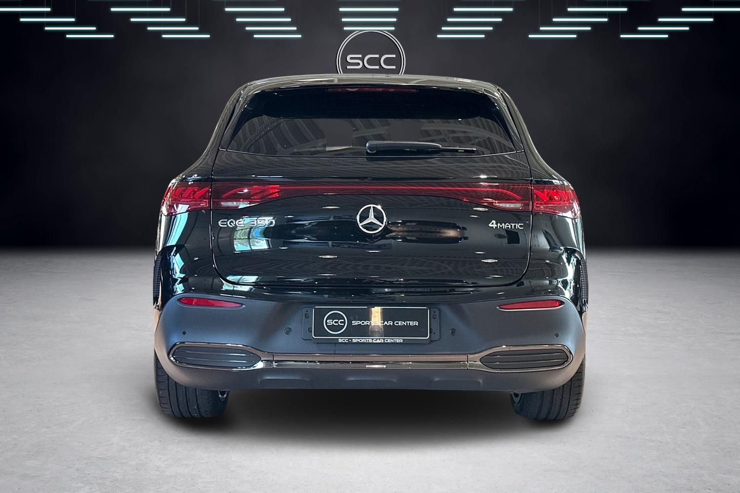 Mercedes-Benz EQE SUV 4